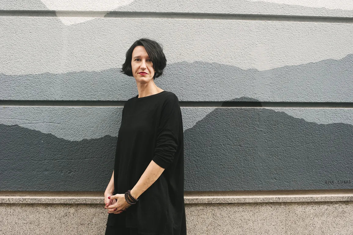 Ep 72 / Charlando con Carola Pérez sobre cómo vivir con dolor crónico en un mundo que nos empuja al ruido