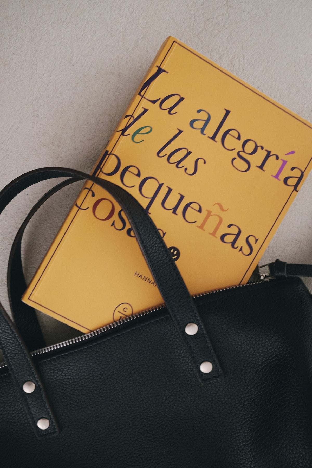 colaboraciones / zubi x circulo de tiza "La alegría de las pequeñas cosas"