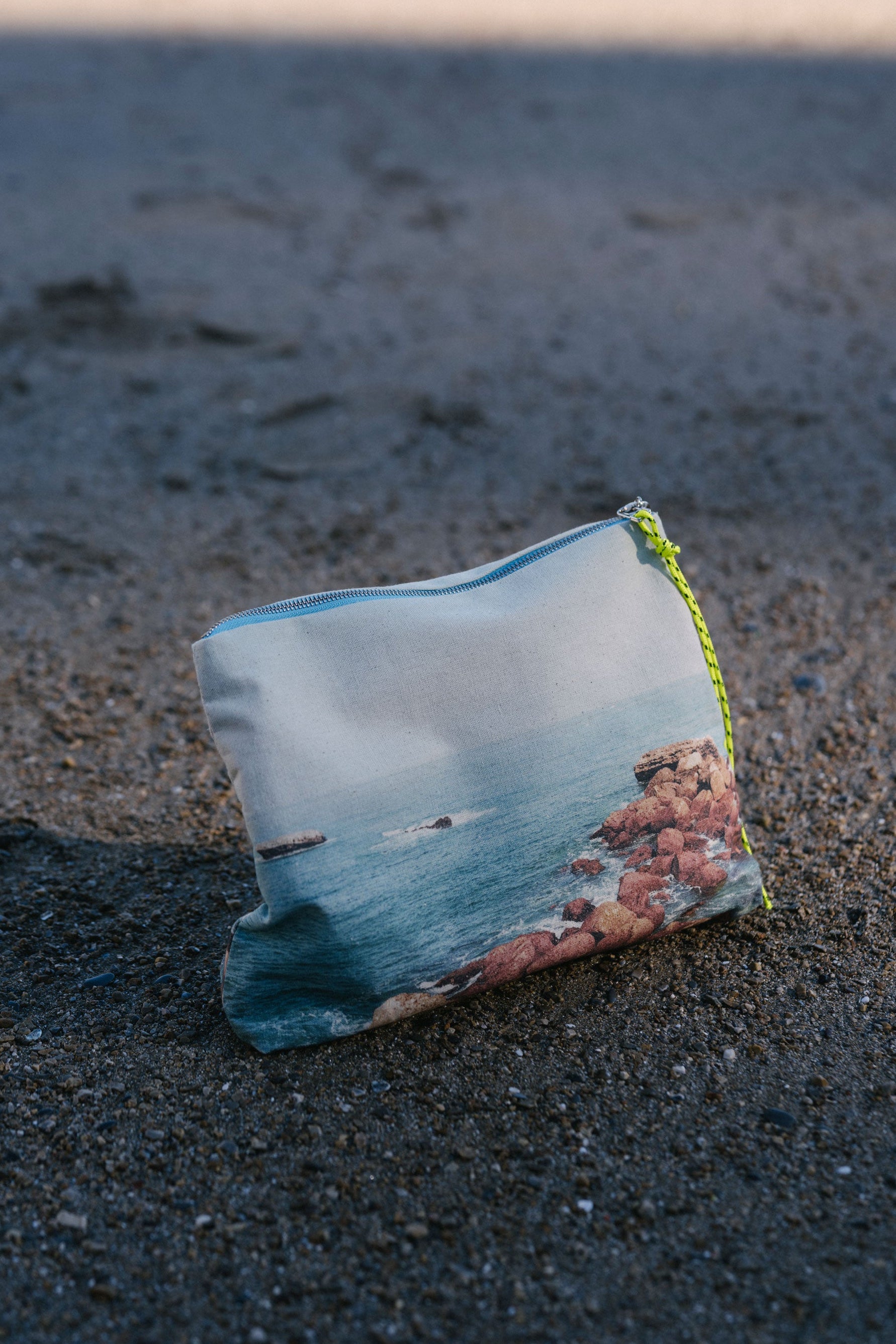 POUCH GRANDE PLAGE