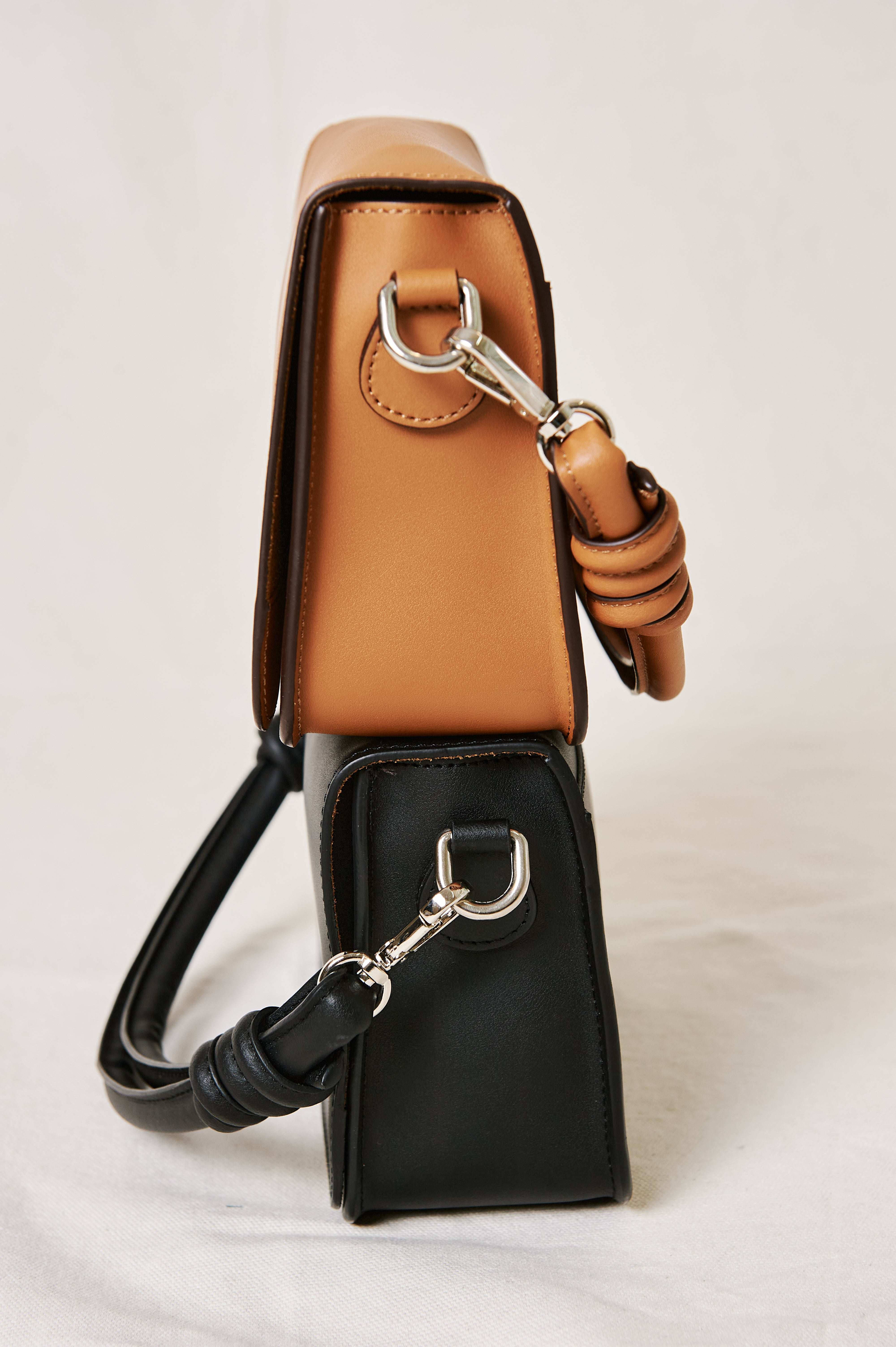 Loop Leather
