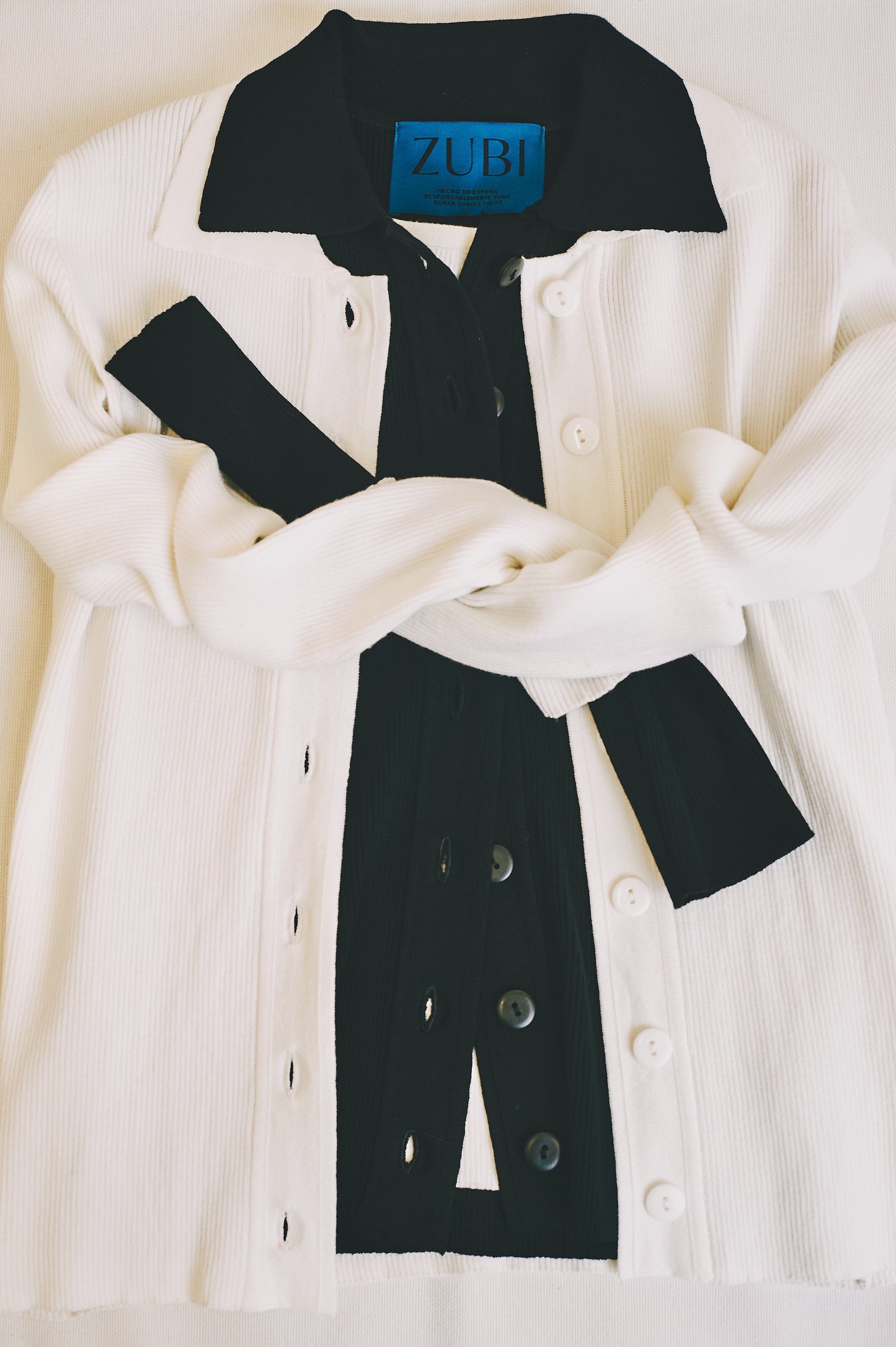 ALESSIA RAW JACKET