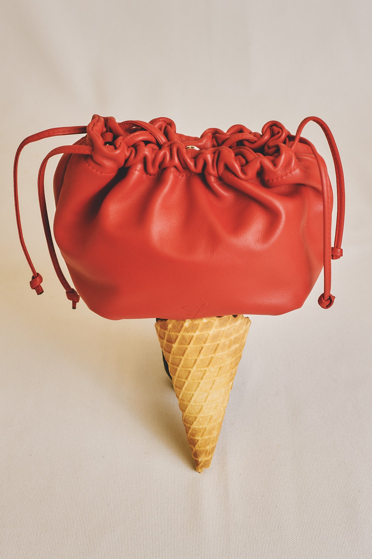 BOMBONERA ROJO