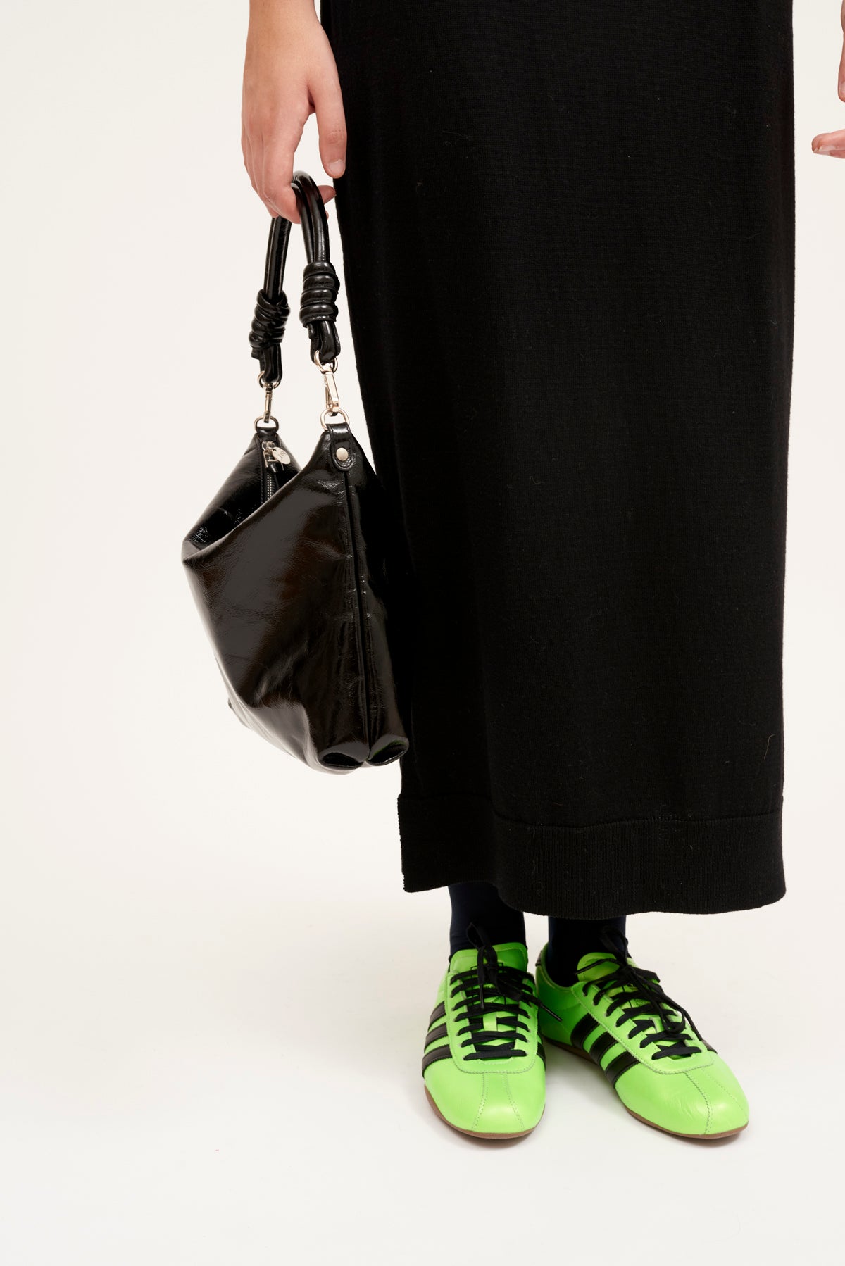 JACQUELINE NEGRO ACHAROLADO