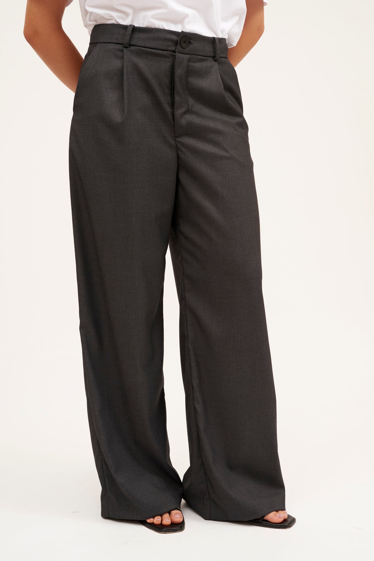PANTALÓN ANNIE GRIS