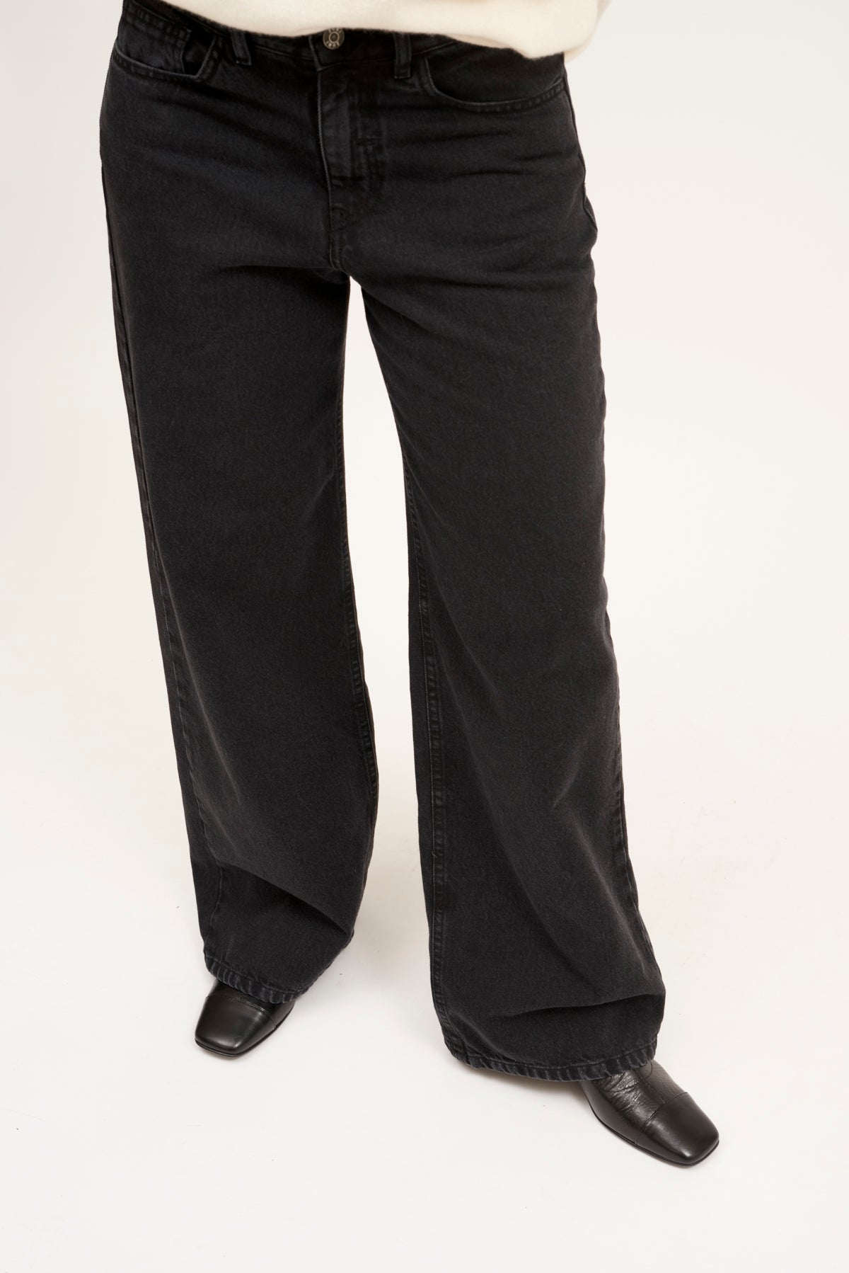 VAQUERO BETTINA PLOMO