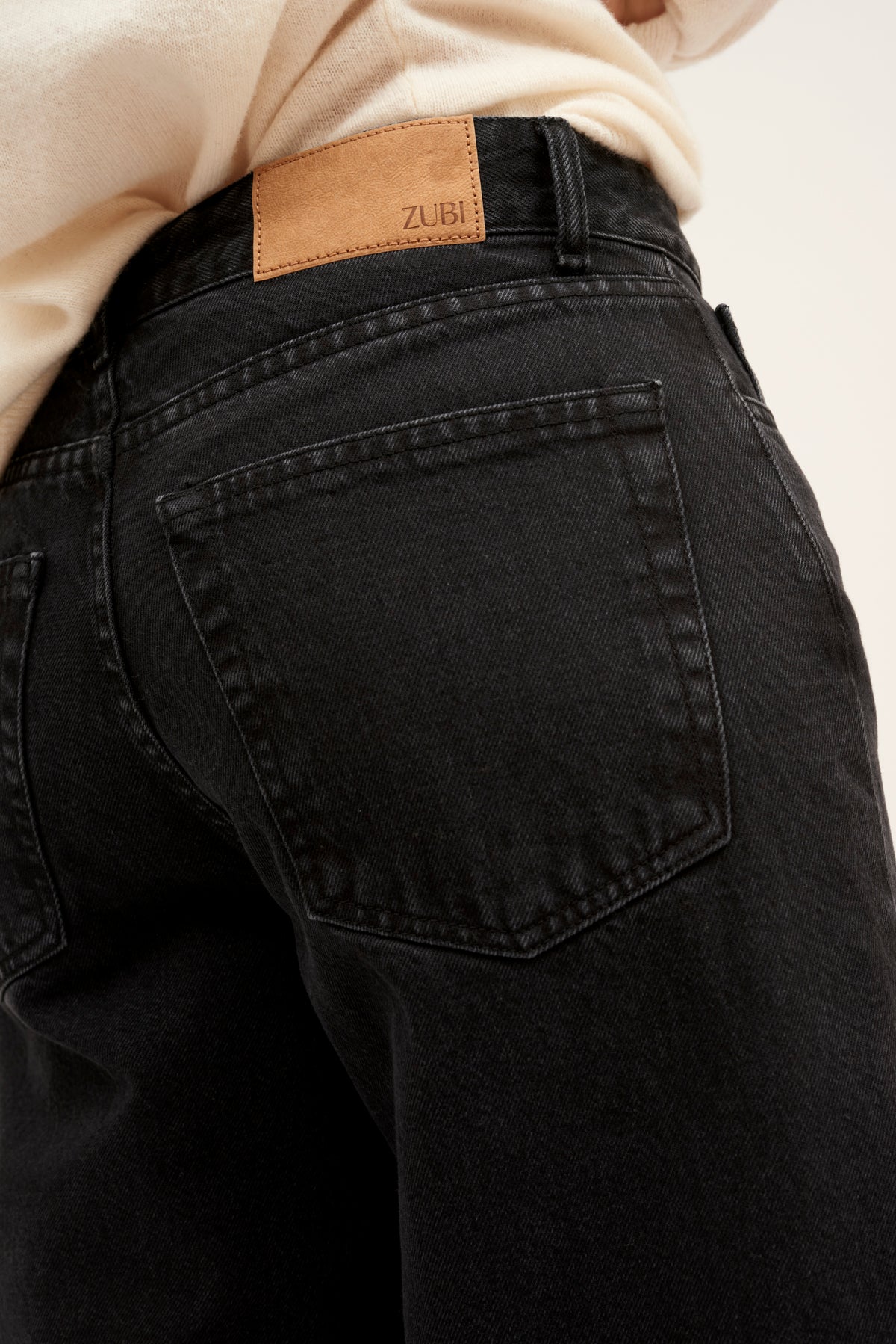 VAQUERO BETTINA PLOMO