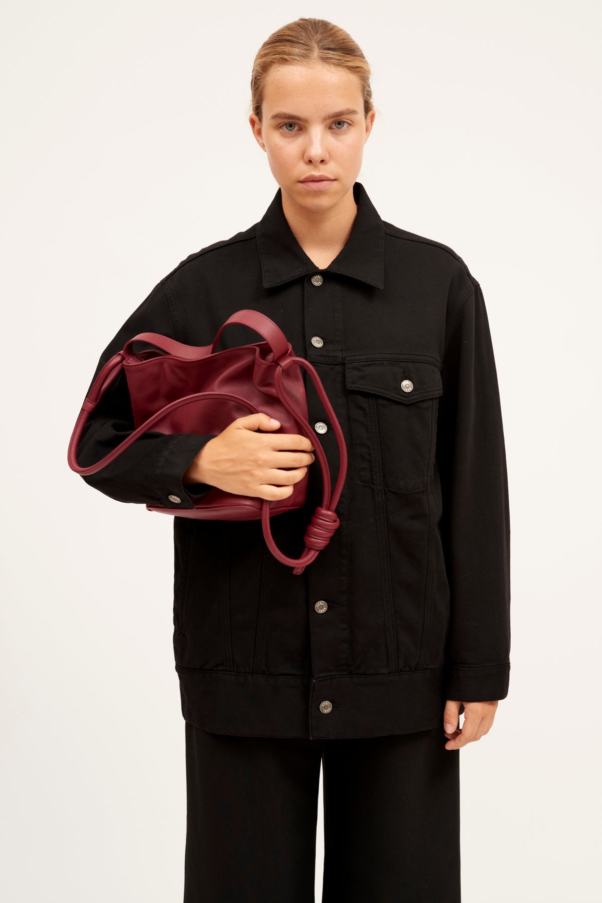 BOLSO CUBO M GRANATE