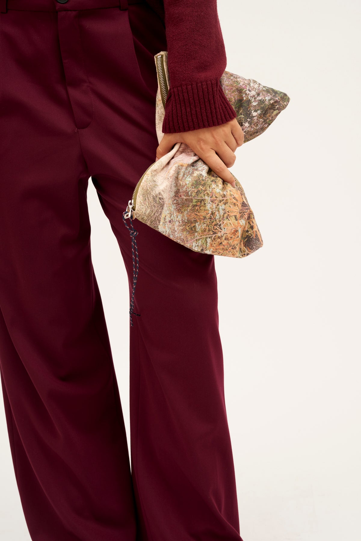 POUCH NYHOLM