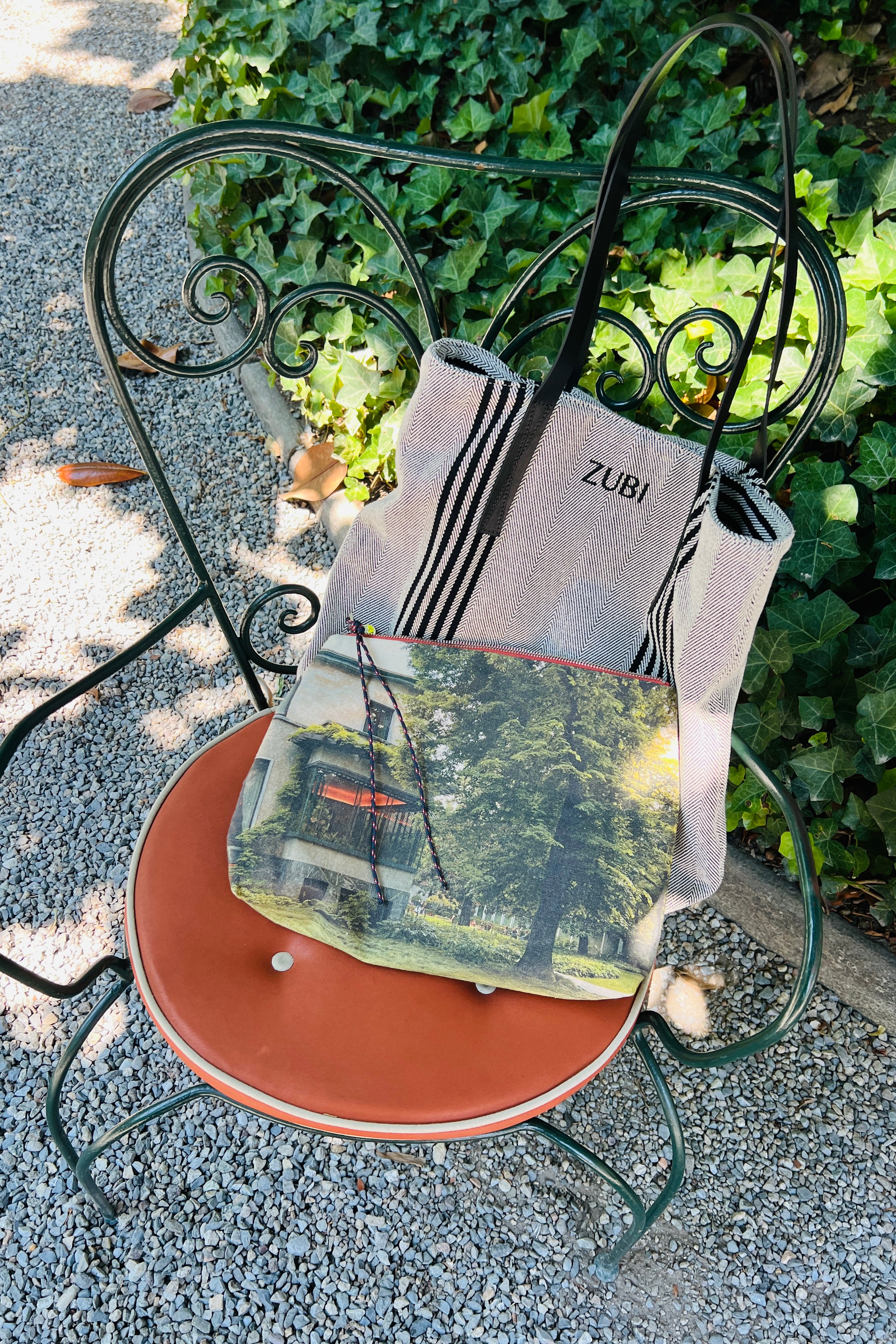 POUCH VILLA NECCHI