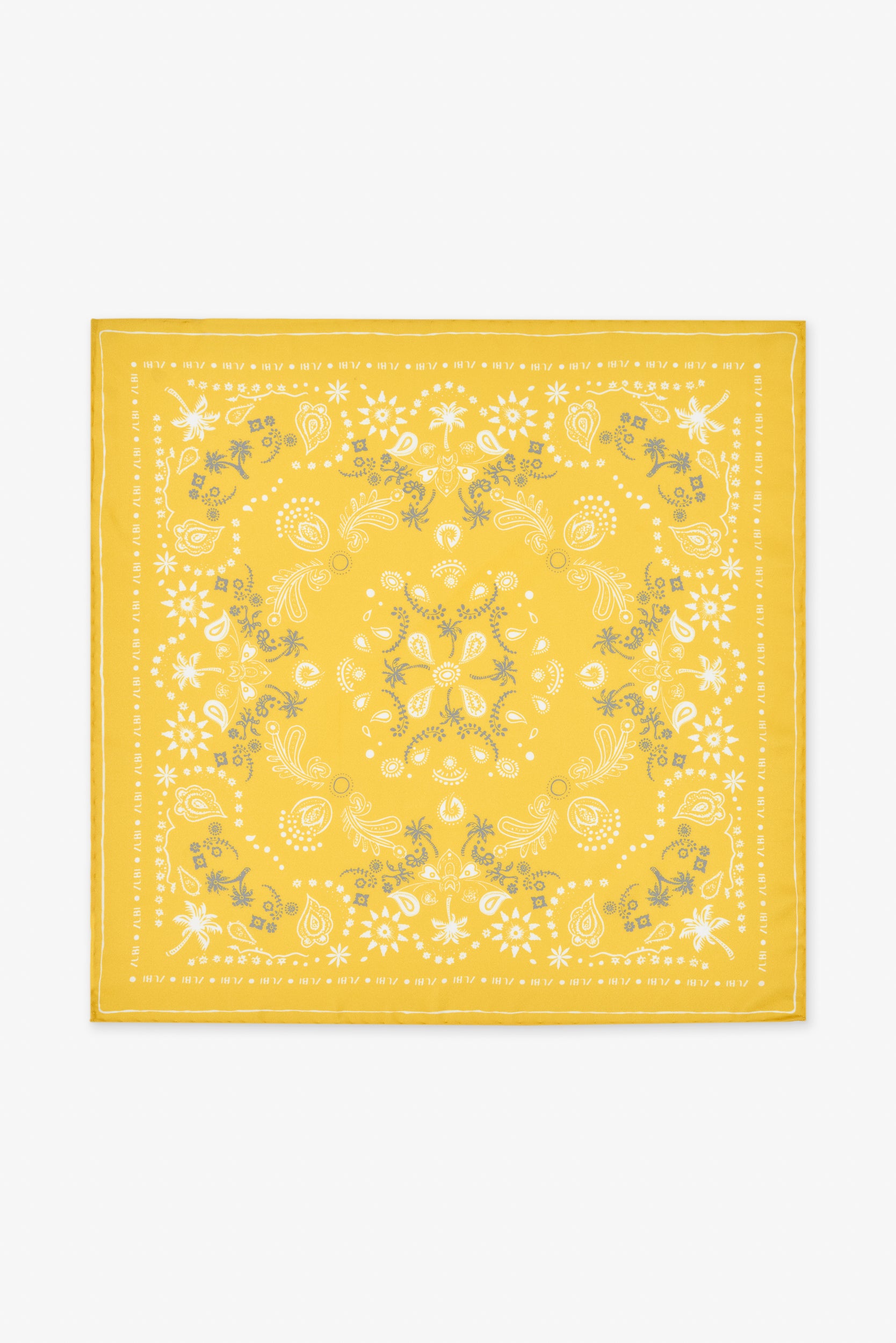 CLOE YELLOW BANDANA