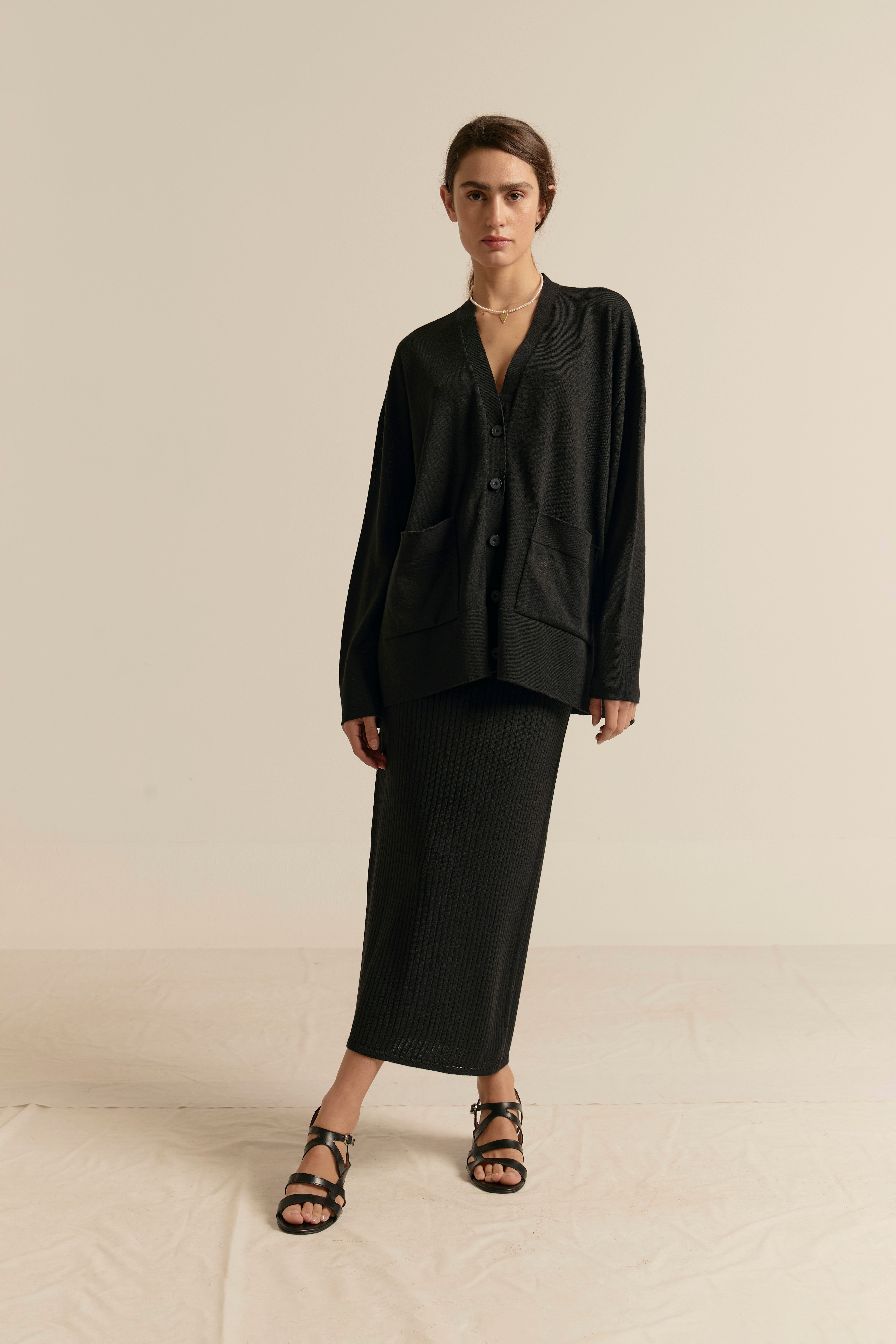 CONJUNTO WINONA TRICOT NEGRO (JUICE + MILITA)