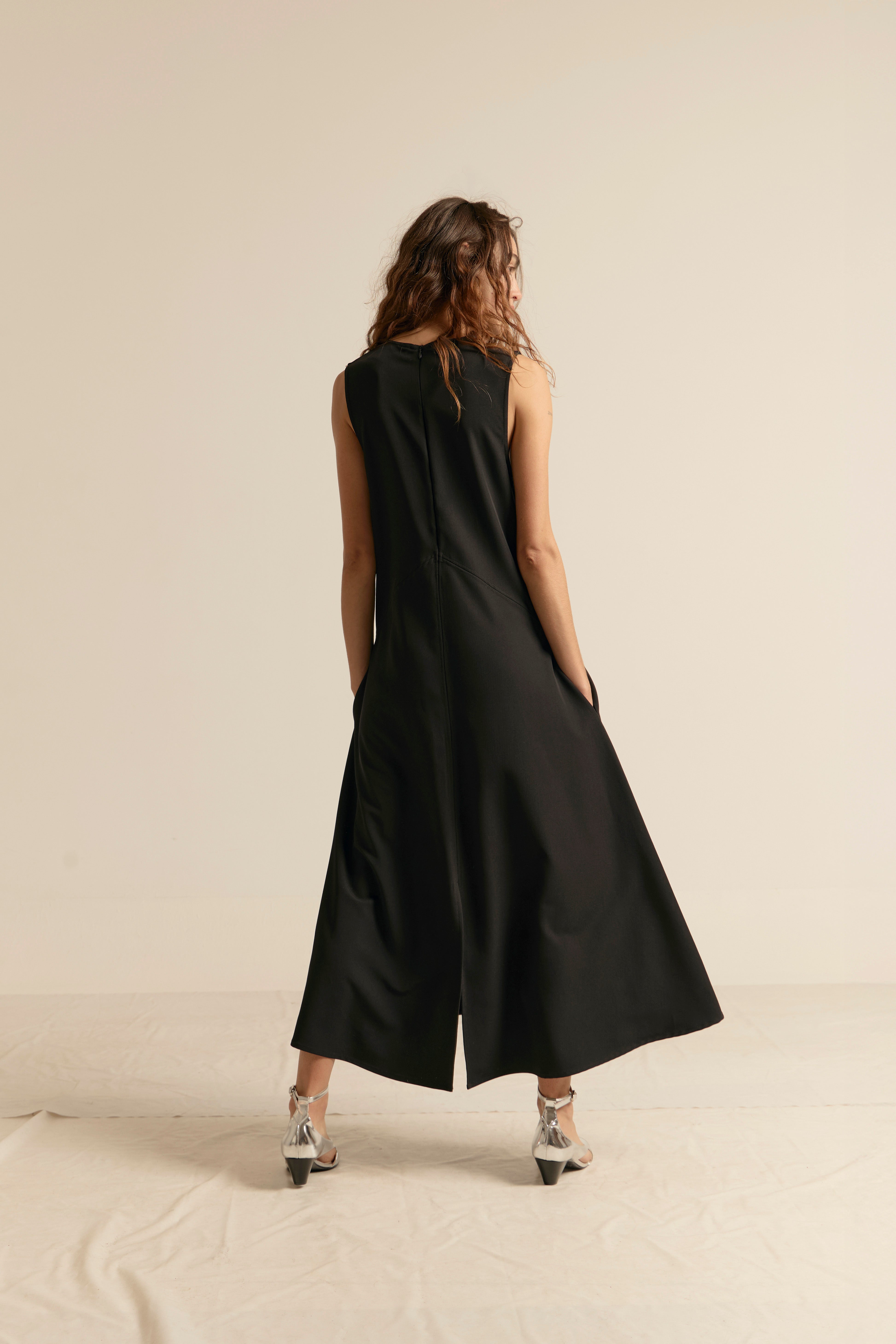 VESTIDO BEATRICE SARGA NEGRO