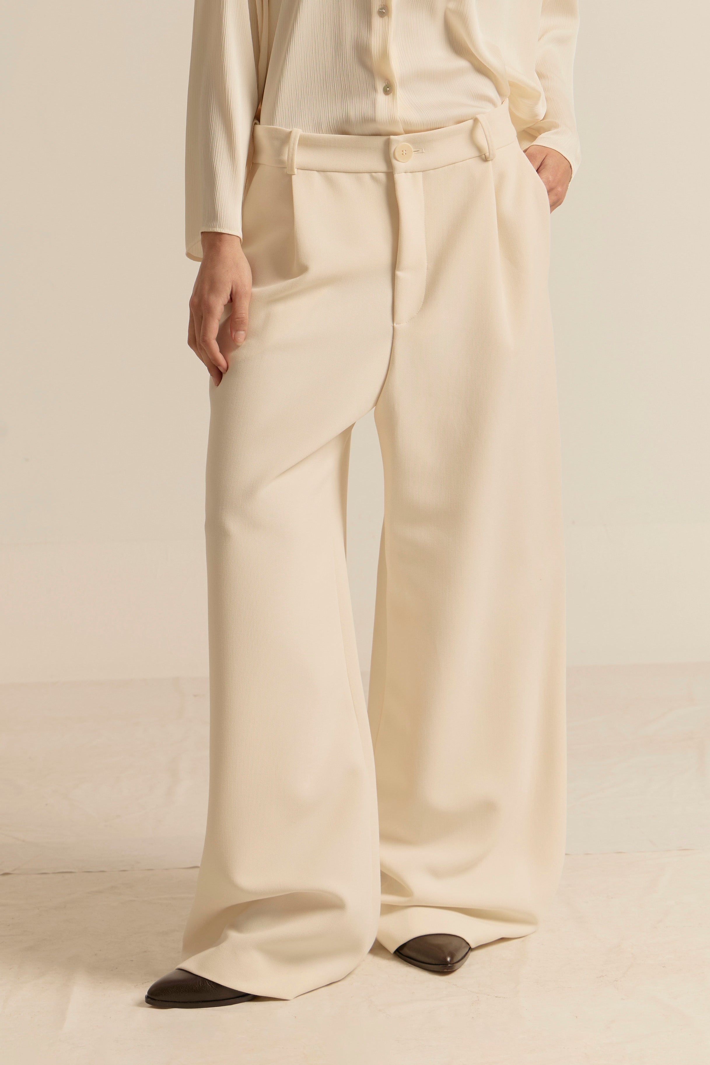 PANTALÓN ANNIE CRUDO