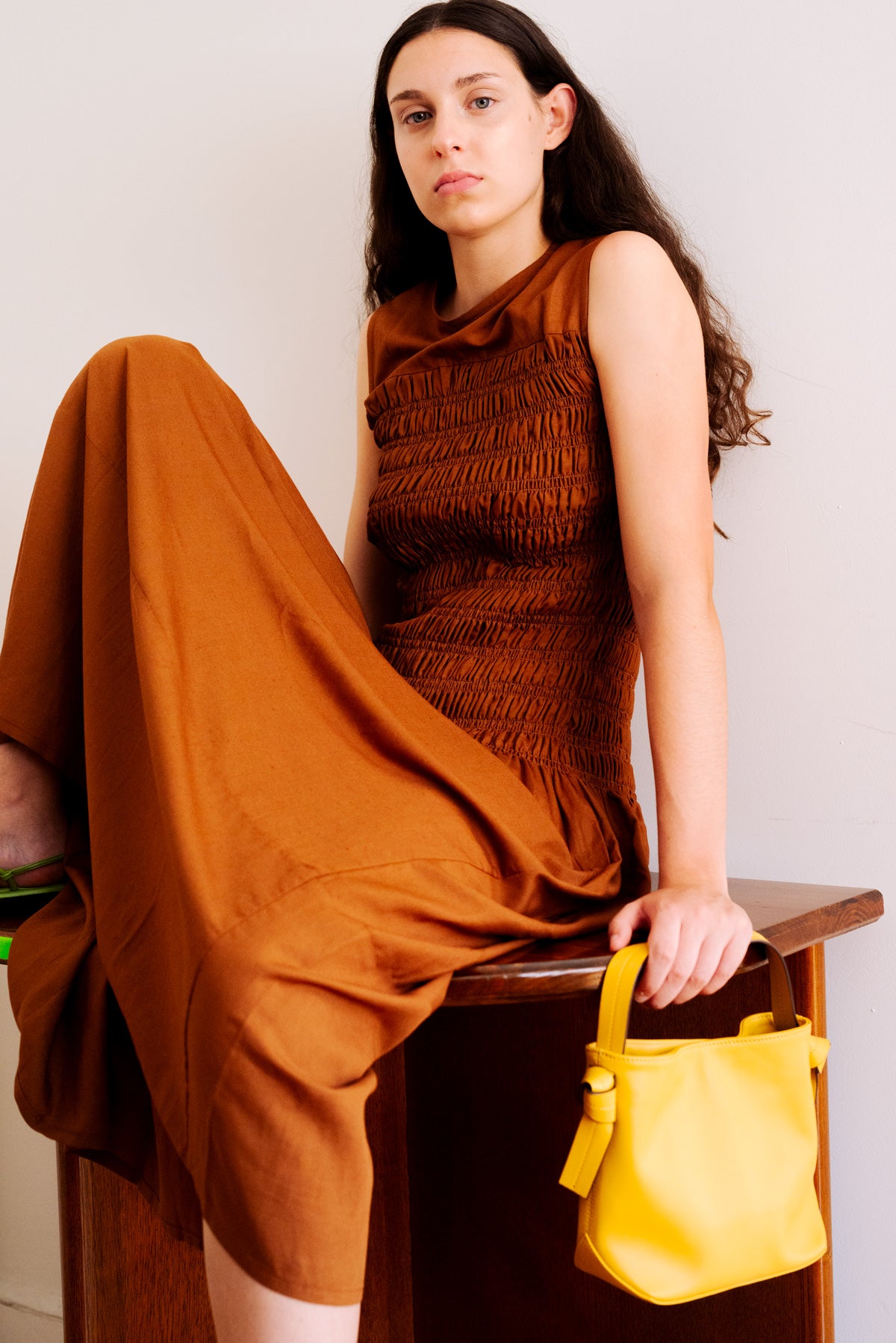 vestido sin mangas