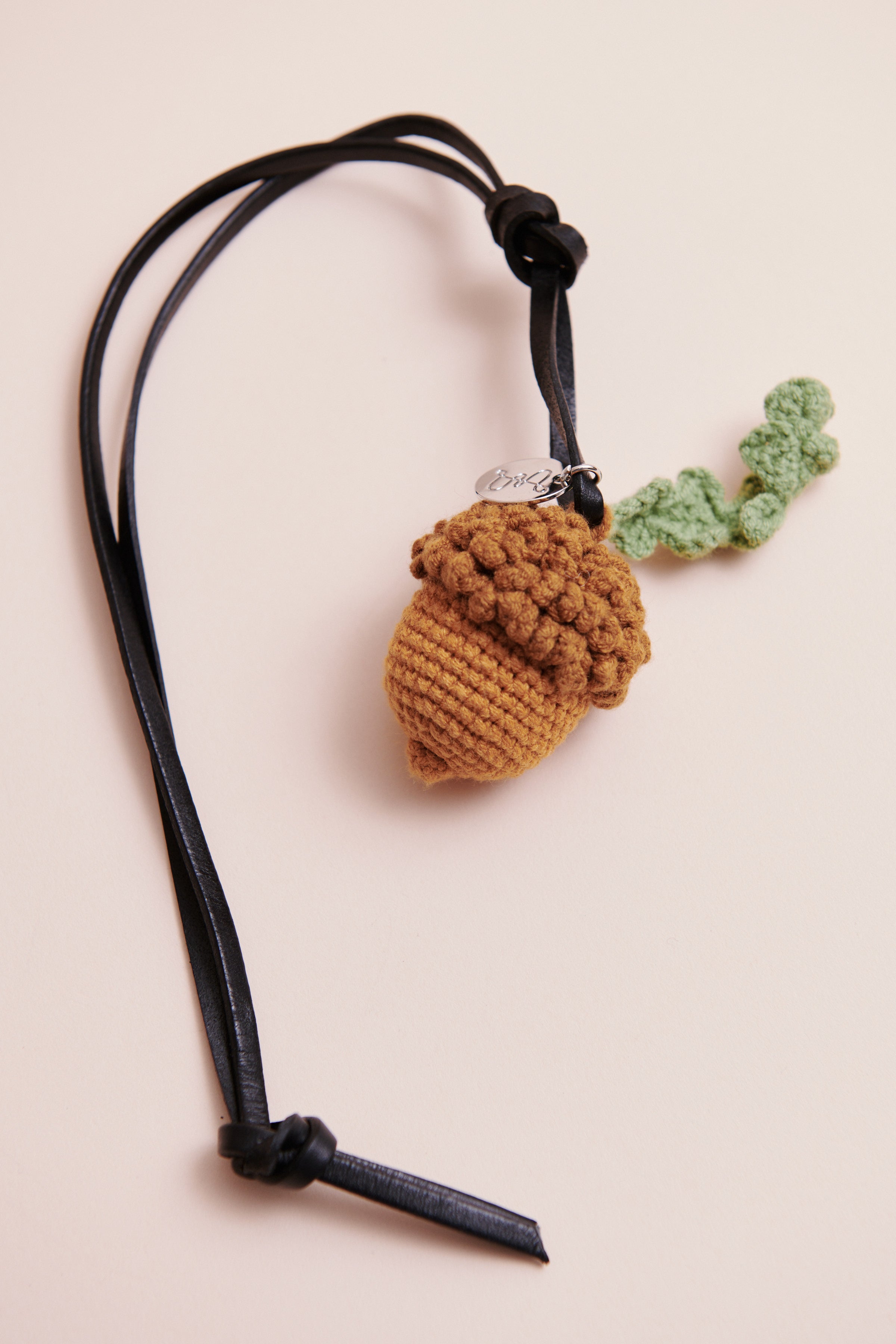 CHARM CROCHET BELLOTA
