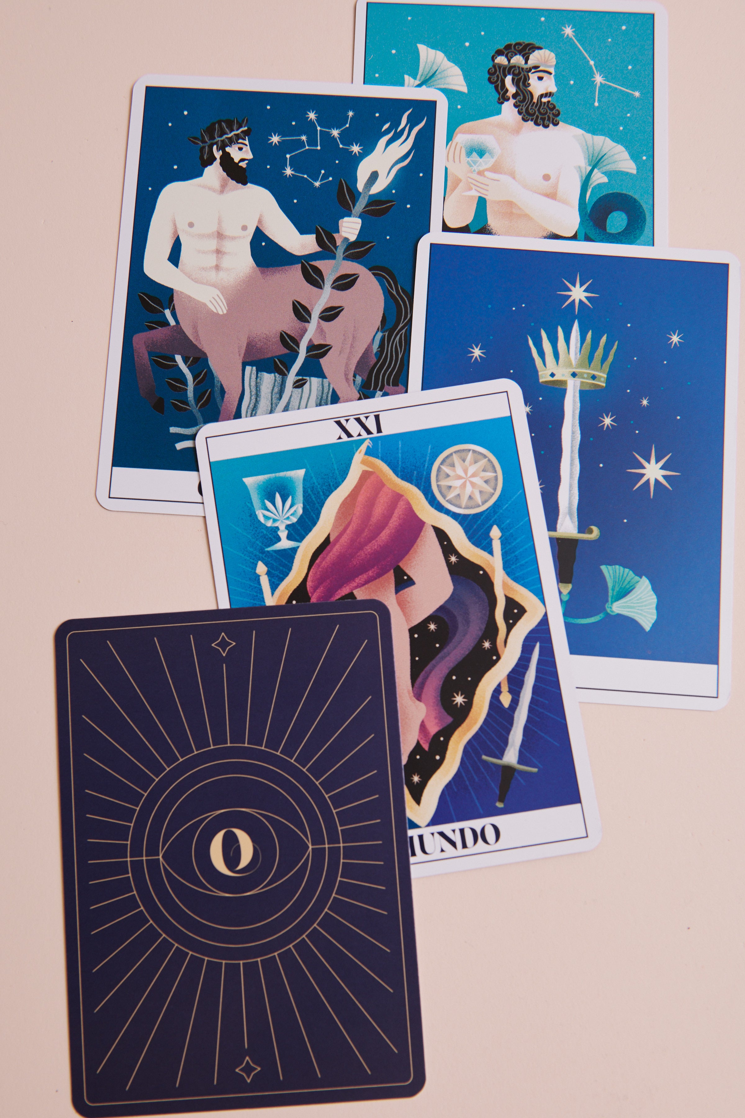 EL TAROT SINGULAR OLIVIA