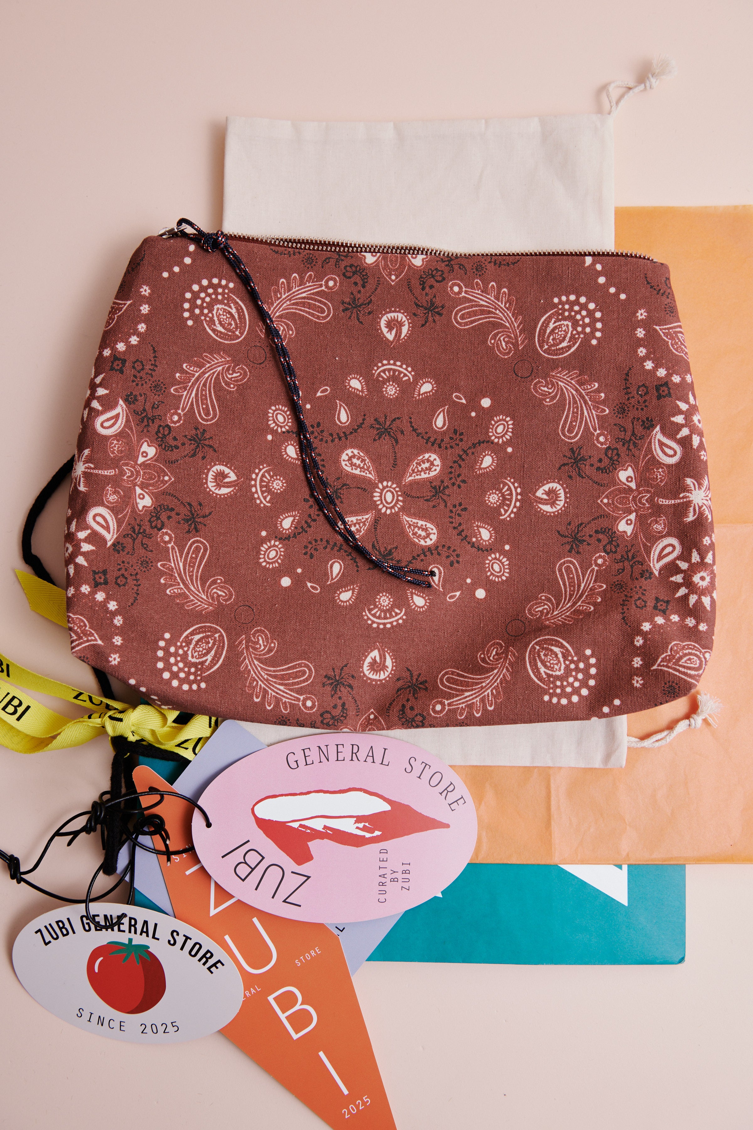 POUCH BANDANA GRANATE