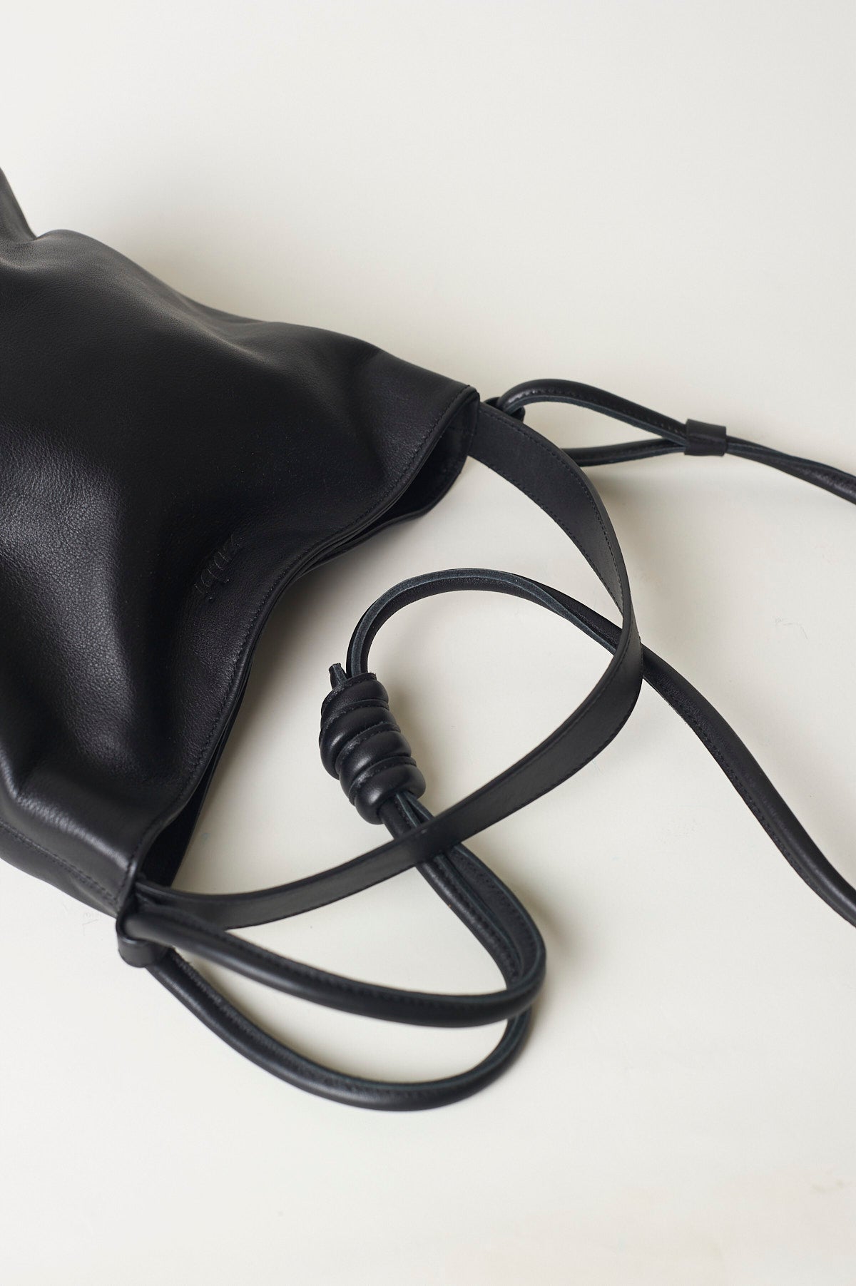 Bucket Bag L Black