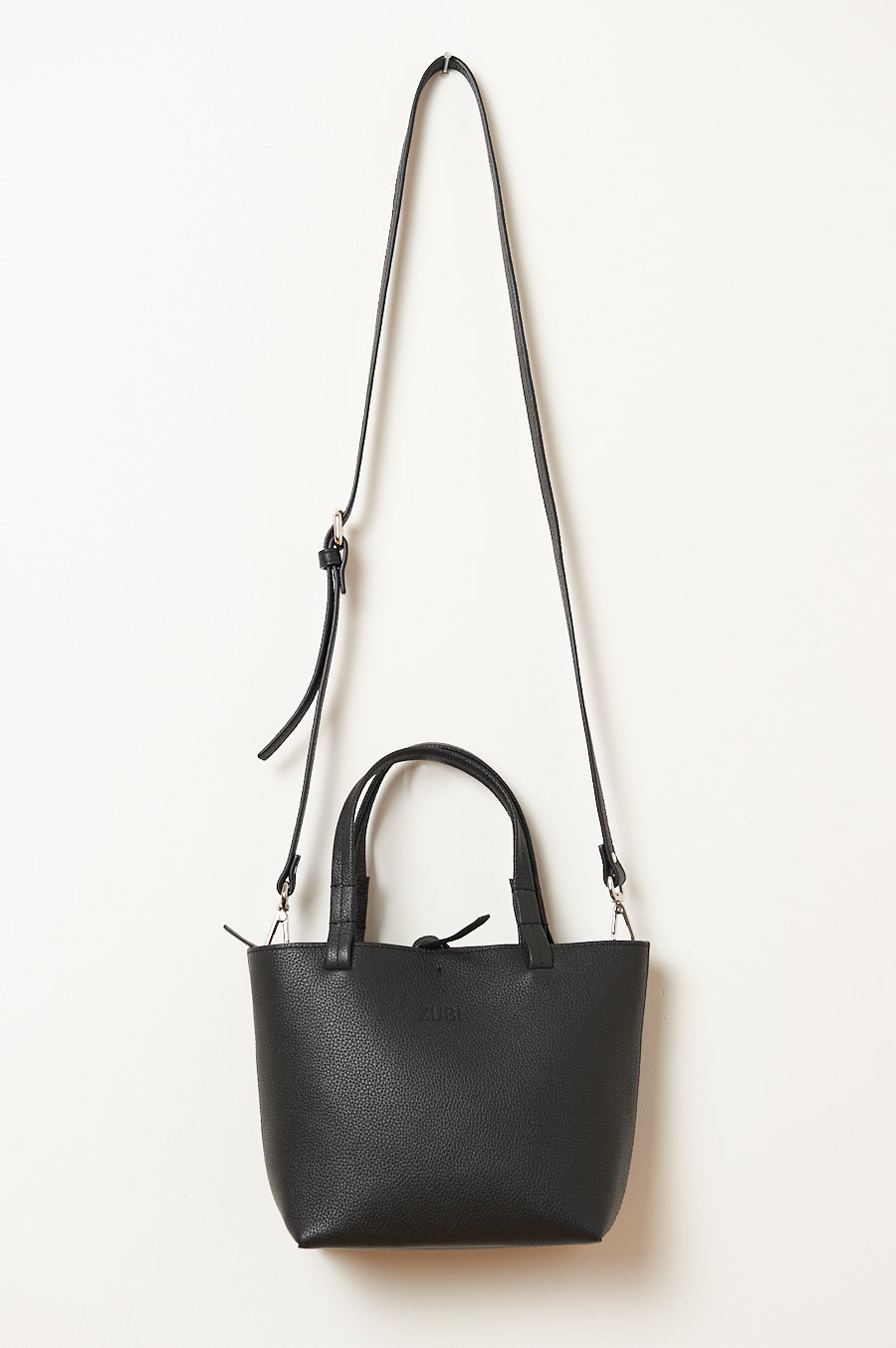 ISAK S BLACK TOTE