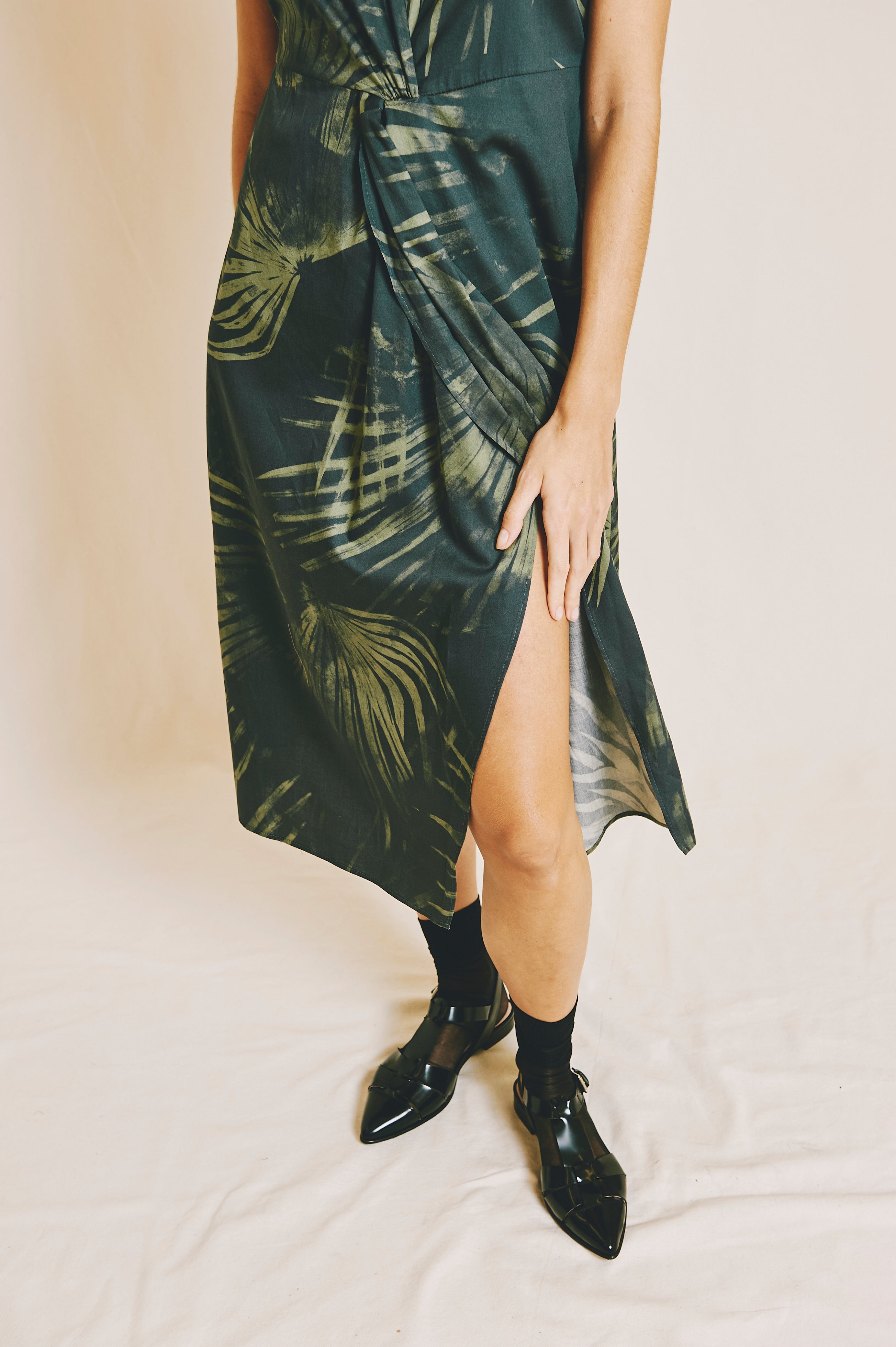 Doris Palmera Green Dress