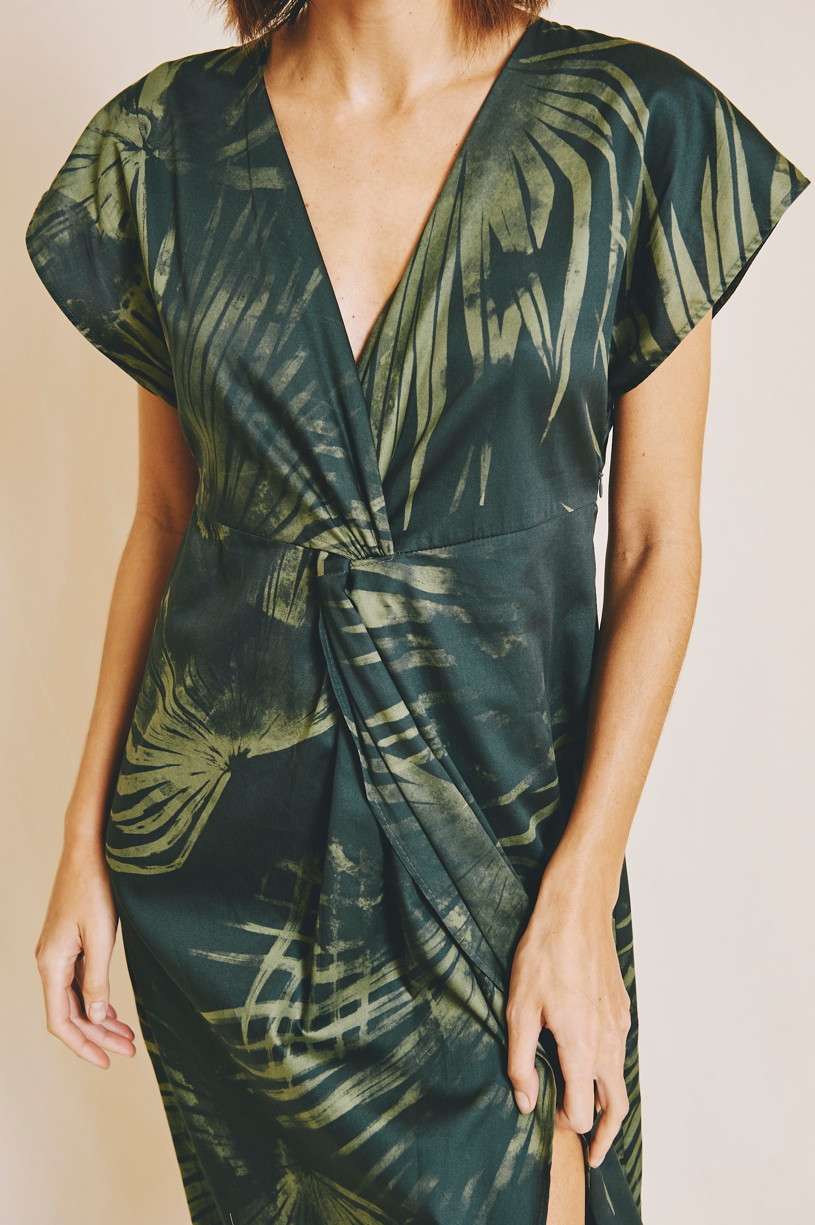Doris Palmera Green Dress