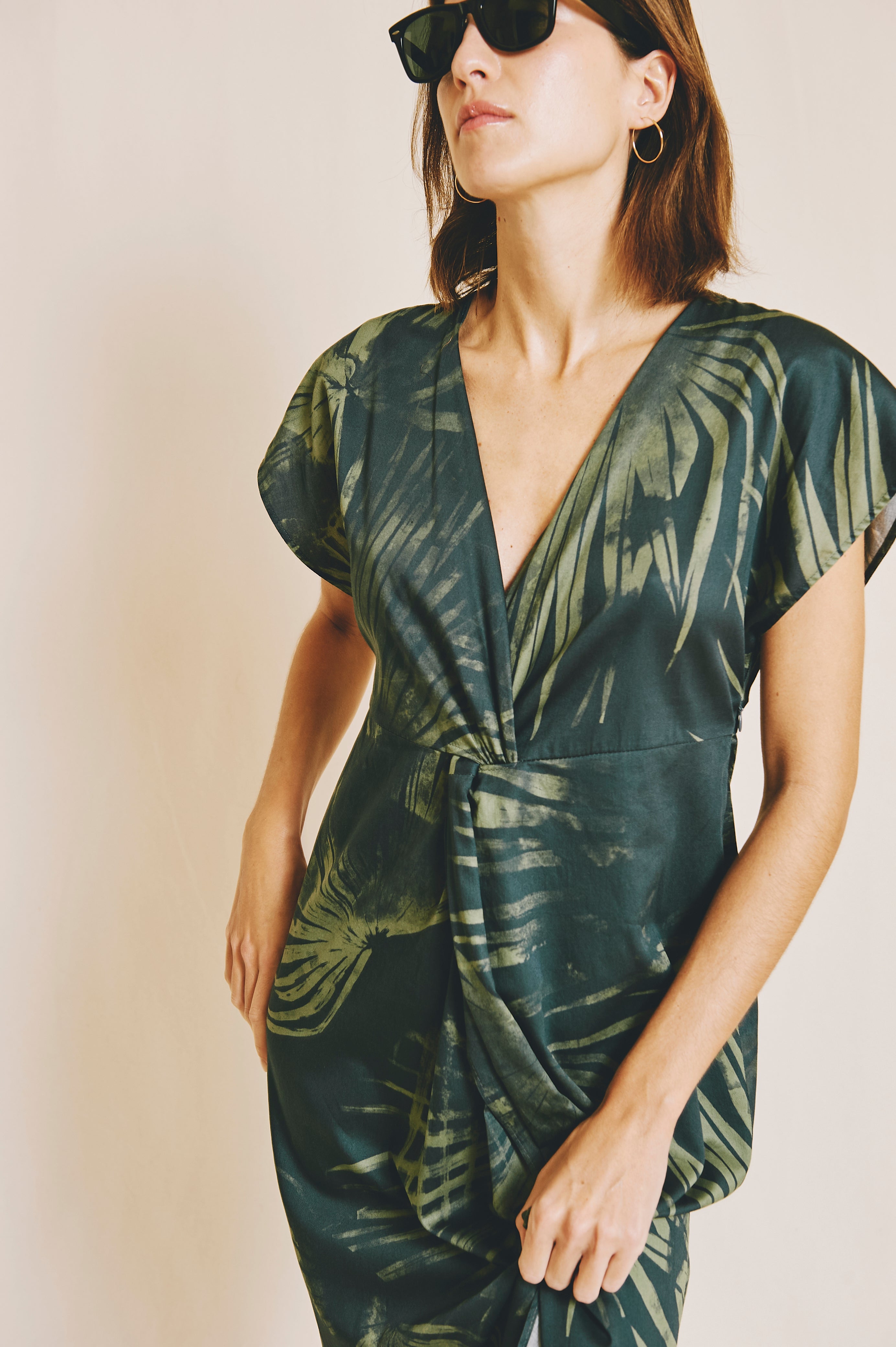 Doris Palmera Green Dress