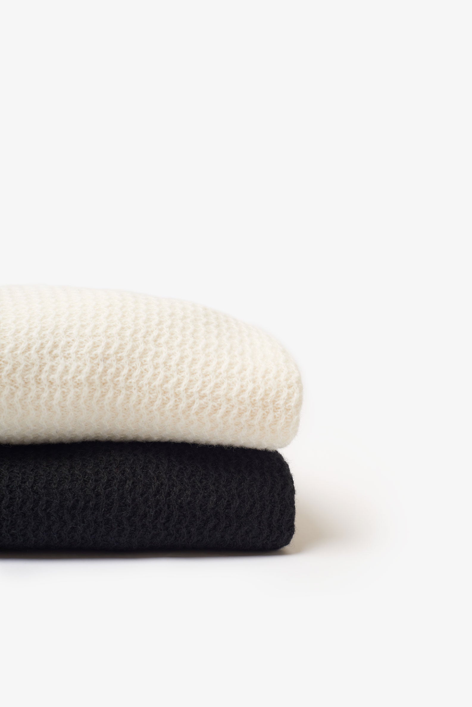 Sven Raw Sweater