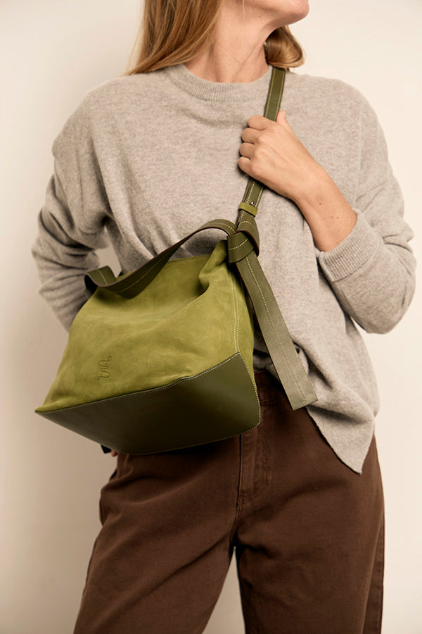 BOLSO NUDO M NOBUK OLIVA