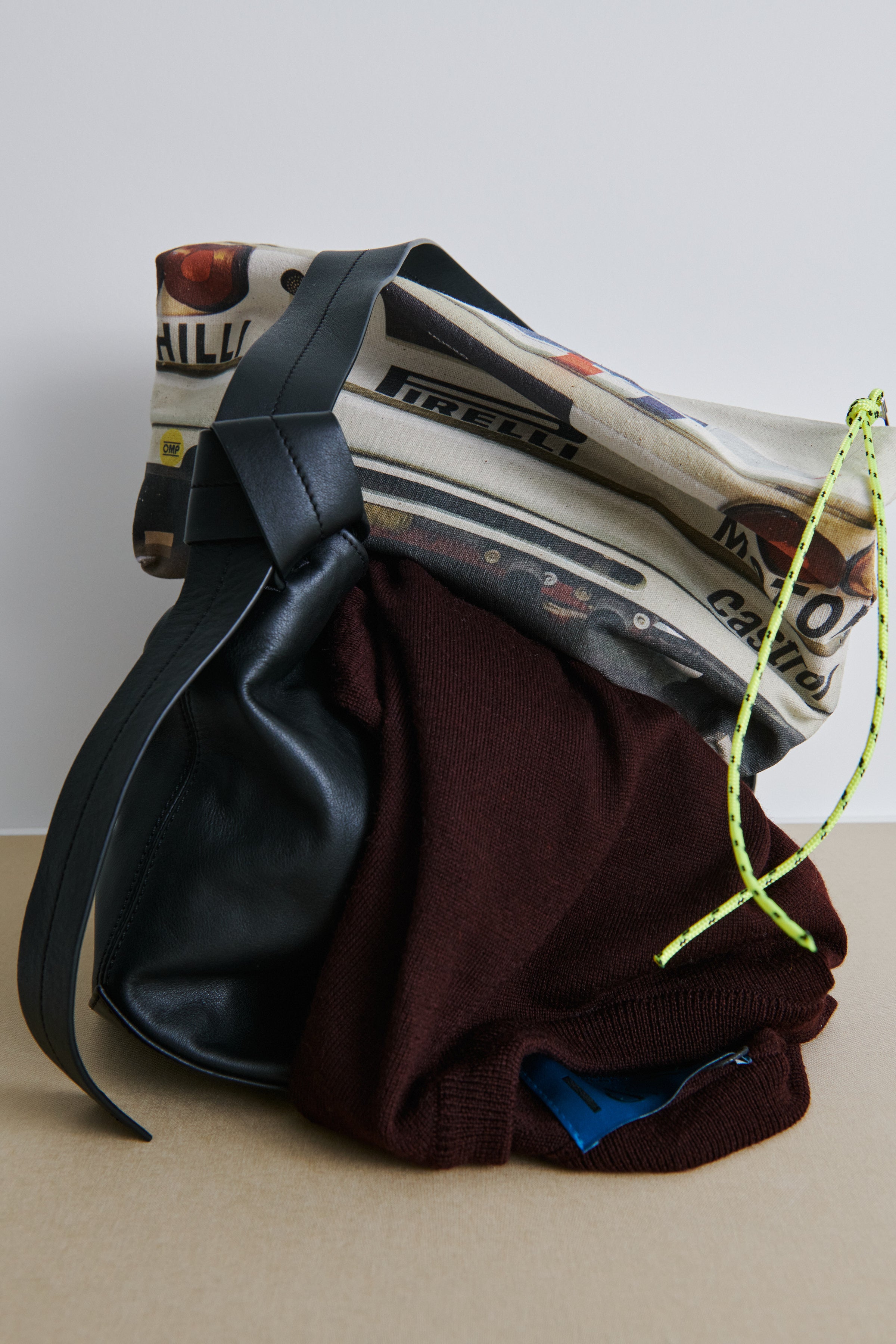 bodegon bolso estampado de ZUBI