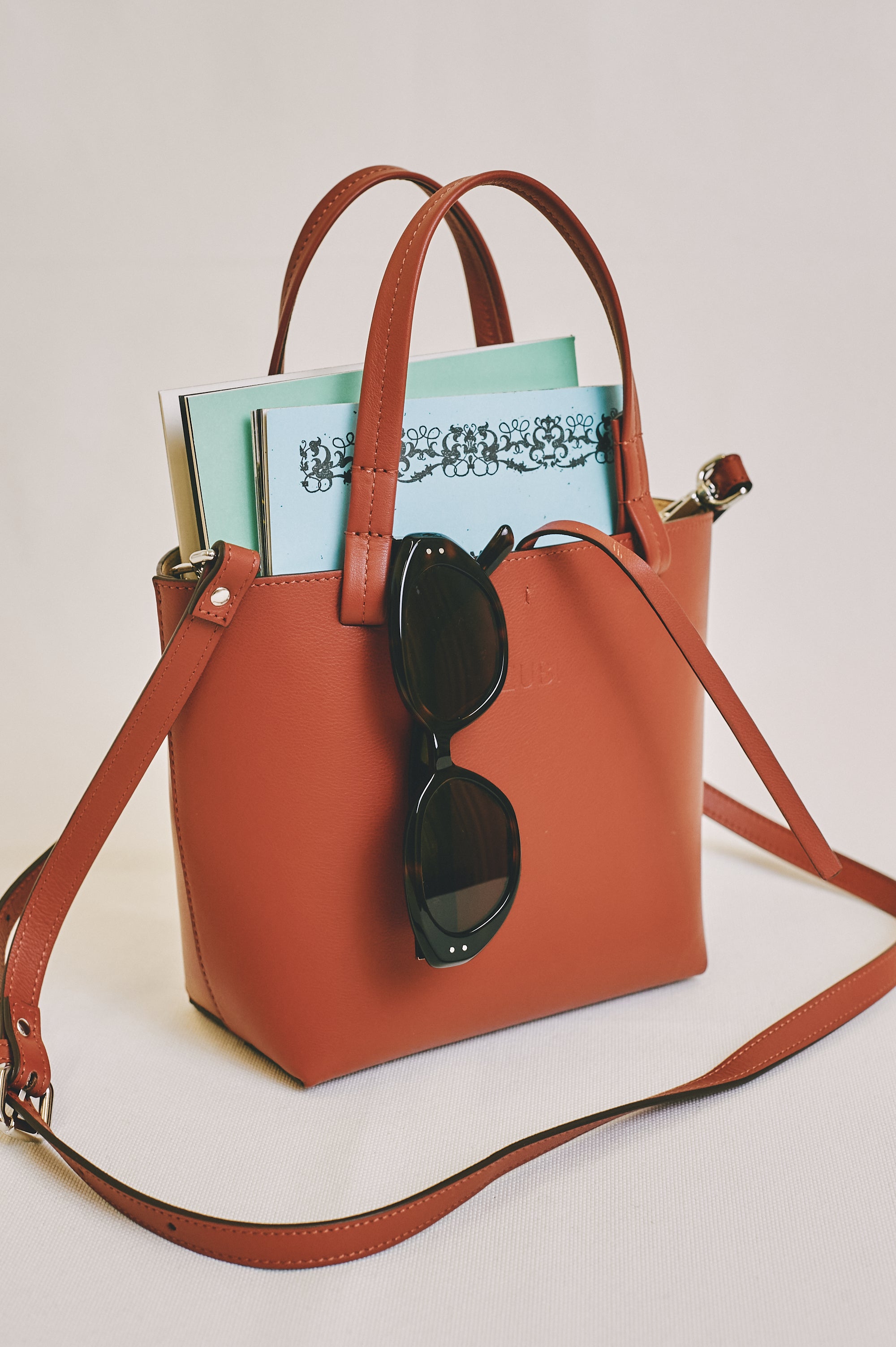 BOLSO ISAK MINI BURDEOS