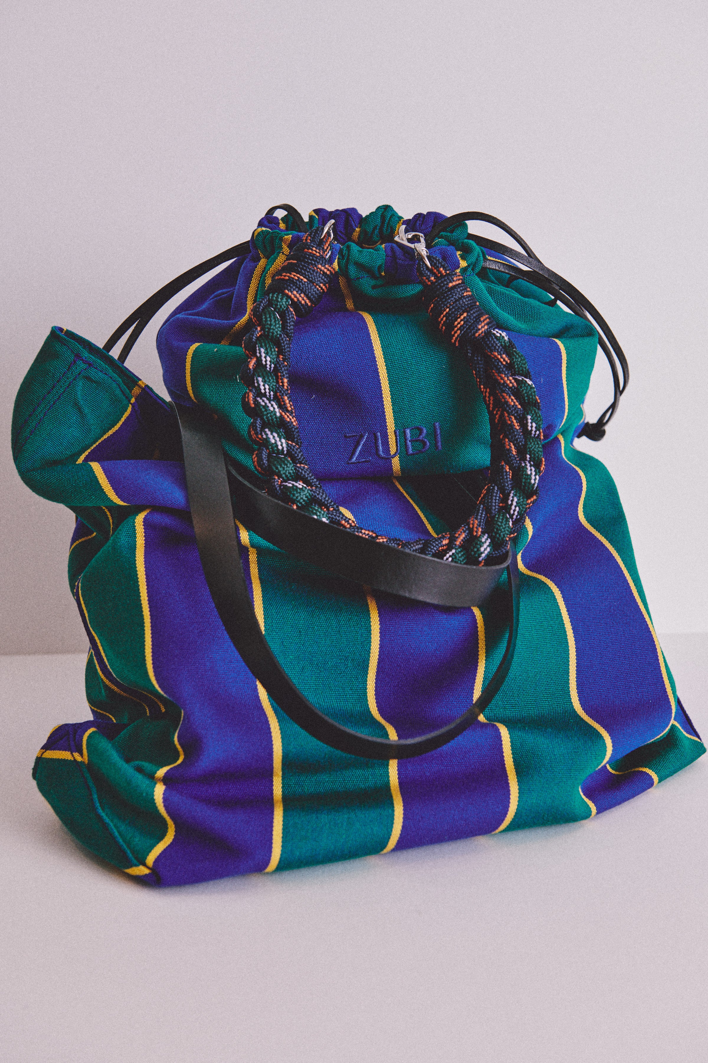 BOMBONERA RAYAS AZUL