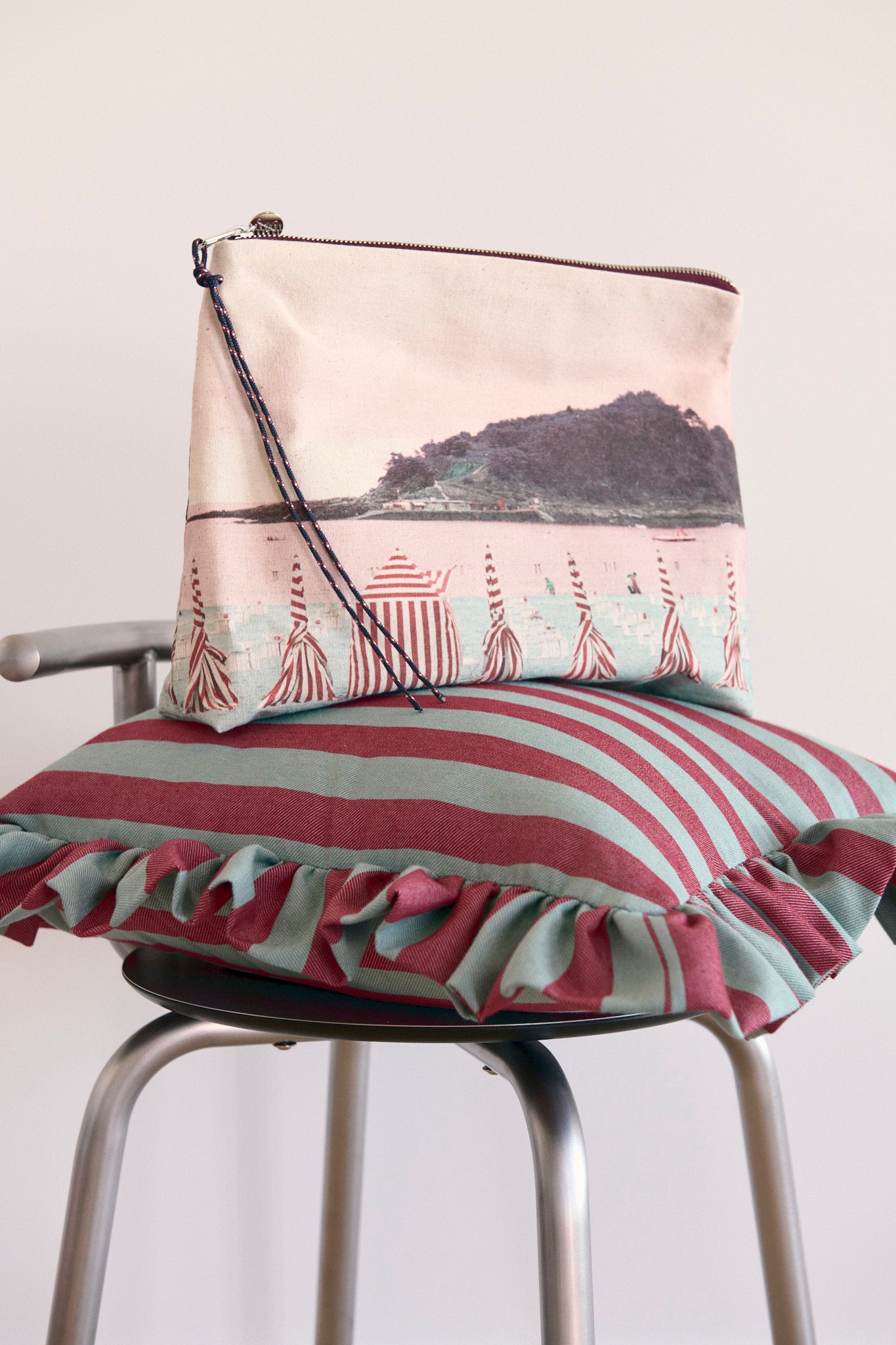 pouch ondarreta rosa de ZUBI