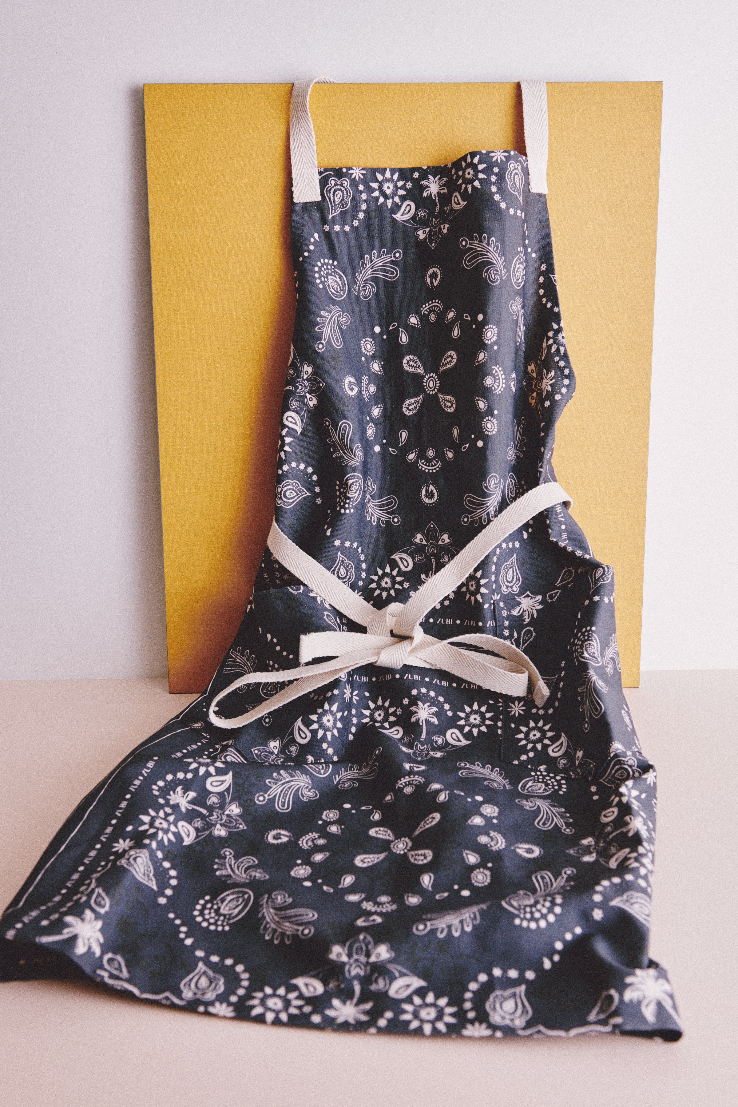 MANDIL BANDANA MARINO