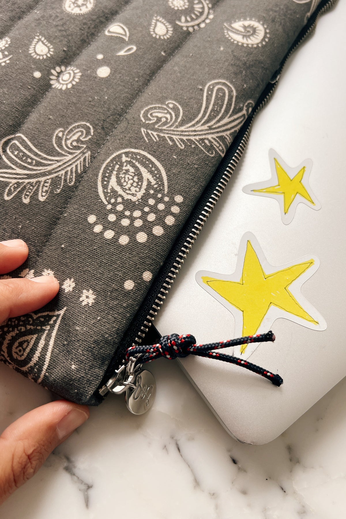PORTFOLIO BANDANA NERO