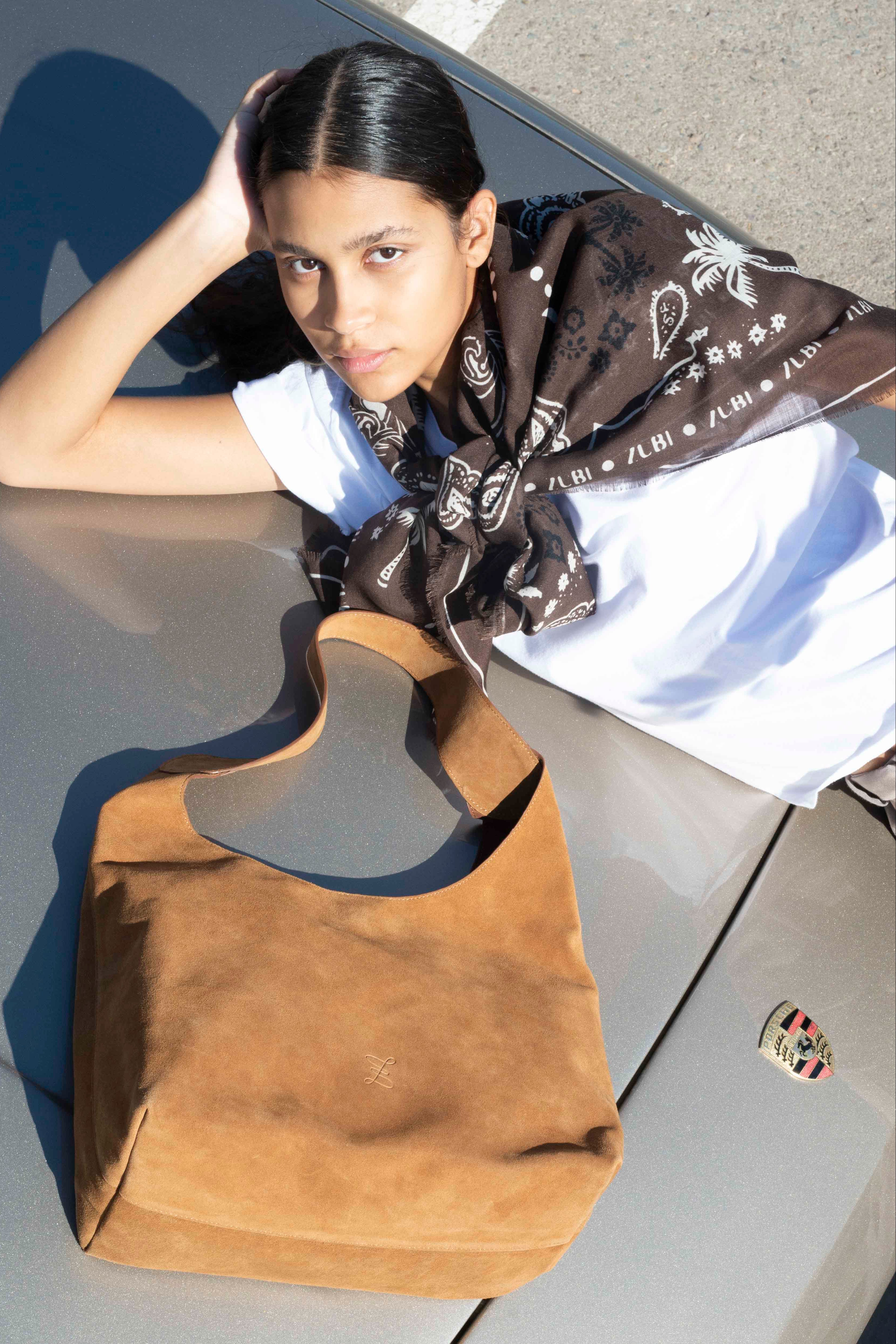 PAÑUELO LANA BANDANA MARRON