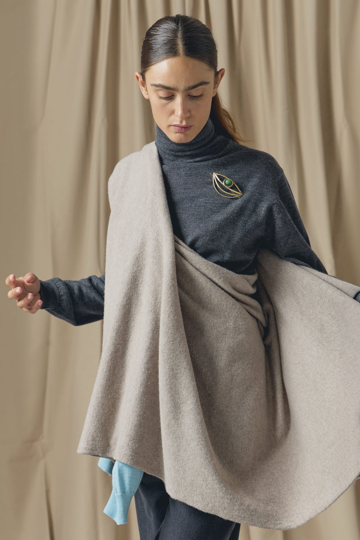 HARRIET PONCHO DE LANA TORTORA