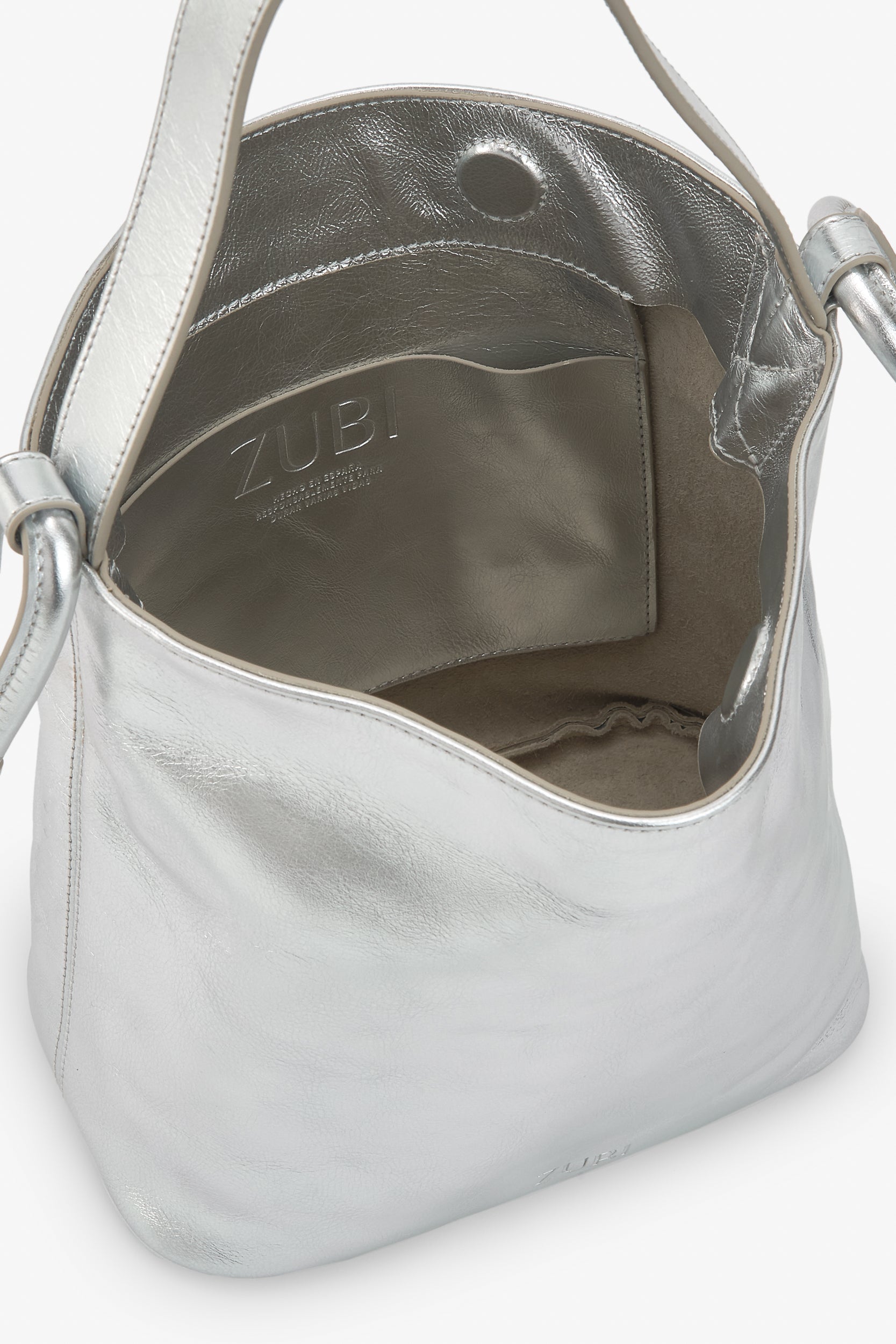 SILVER M BUCKET BAG