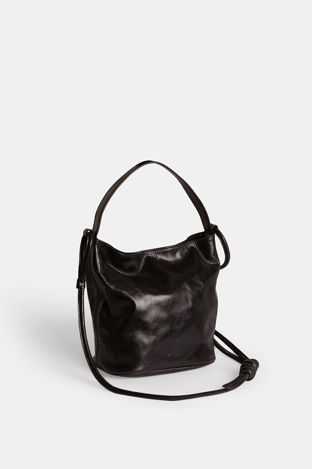 Bucket Bag M Black