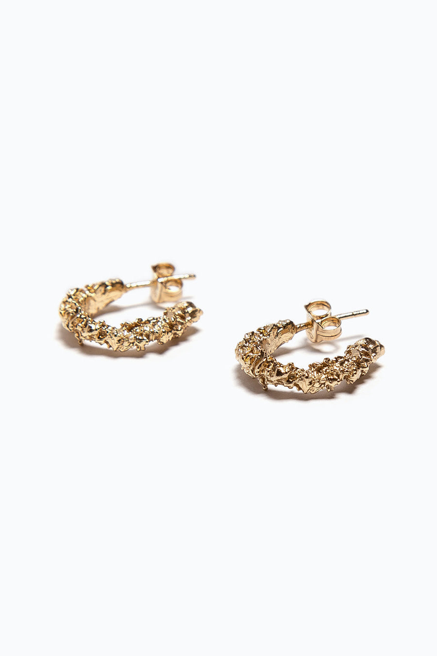 Yonguei Vermeil Hoop Earring