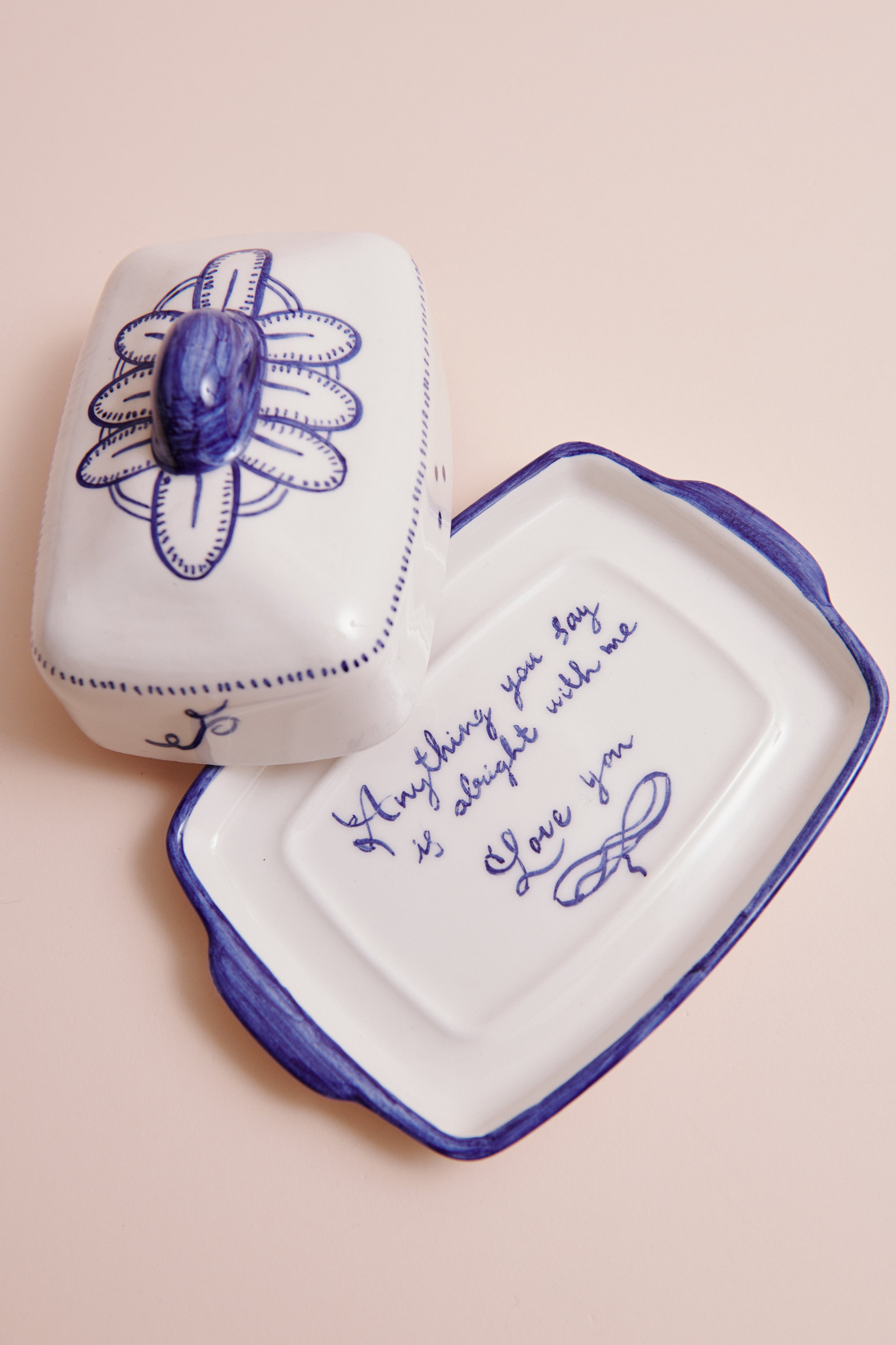 MANTEQUILLERA FLORES Nuria Blanco