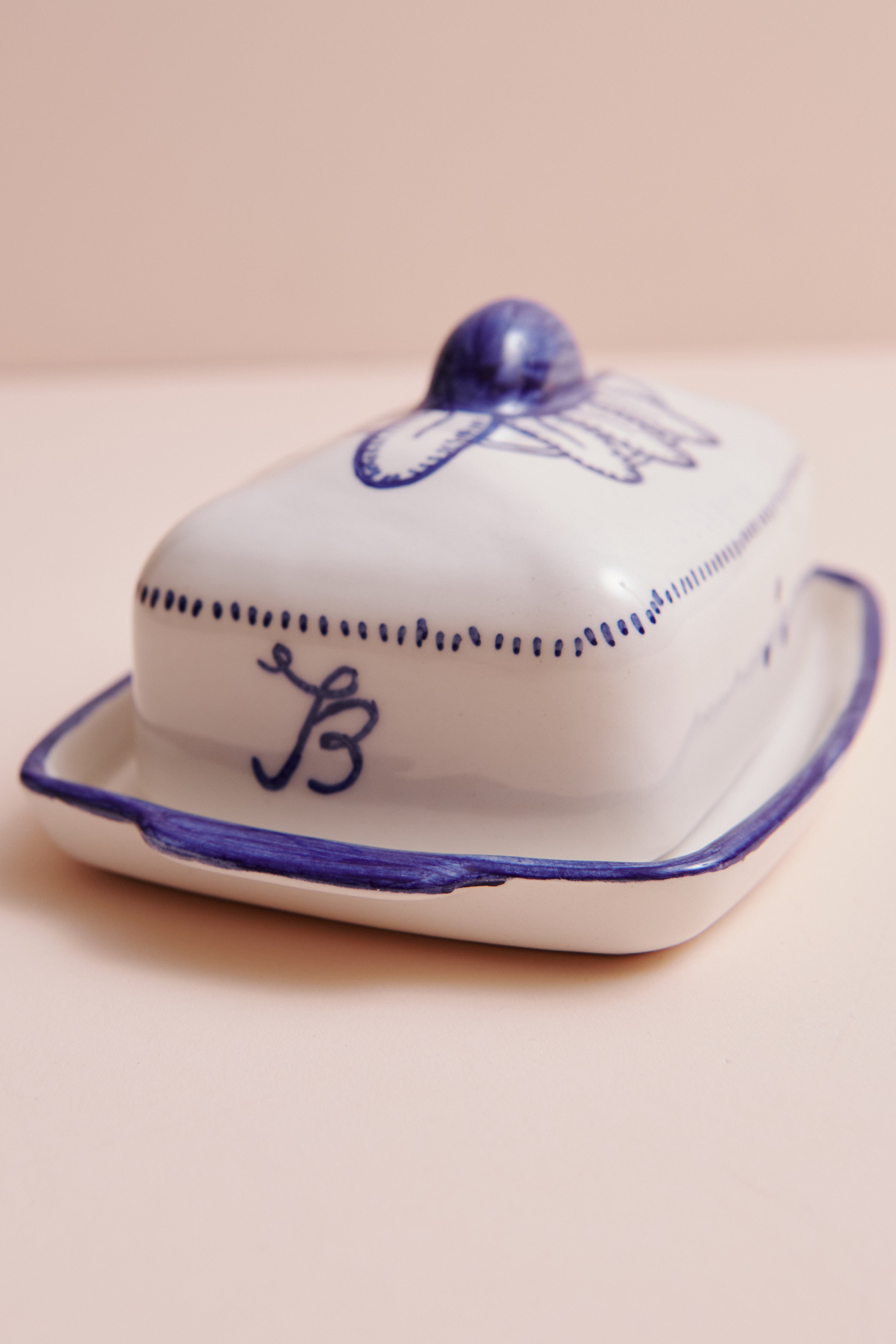 MANTEQUILLERA FLORES Nuria Blanco