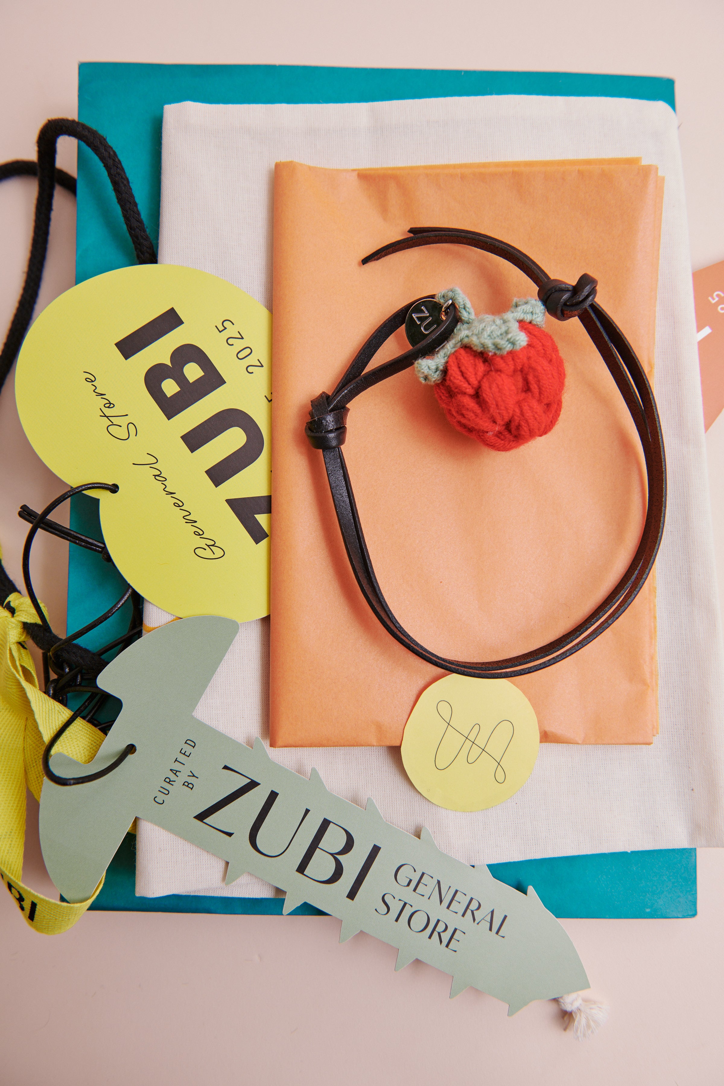 CHARM CROCHET FRAMBUESA