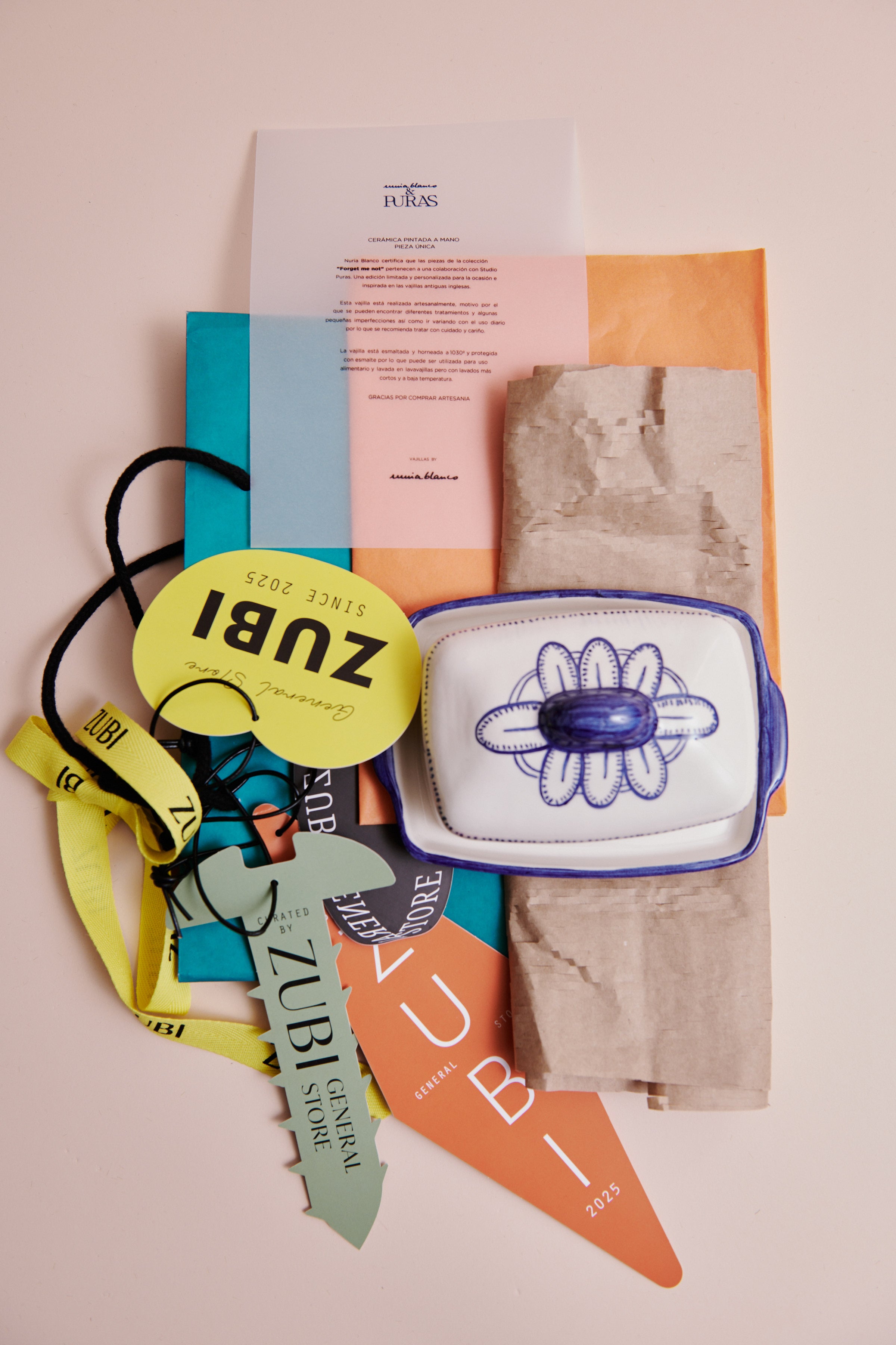 MANTEQUILLERA FLORES Nuria Blanco