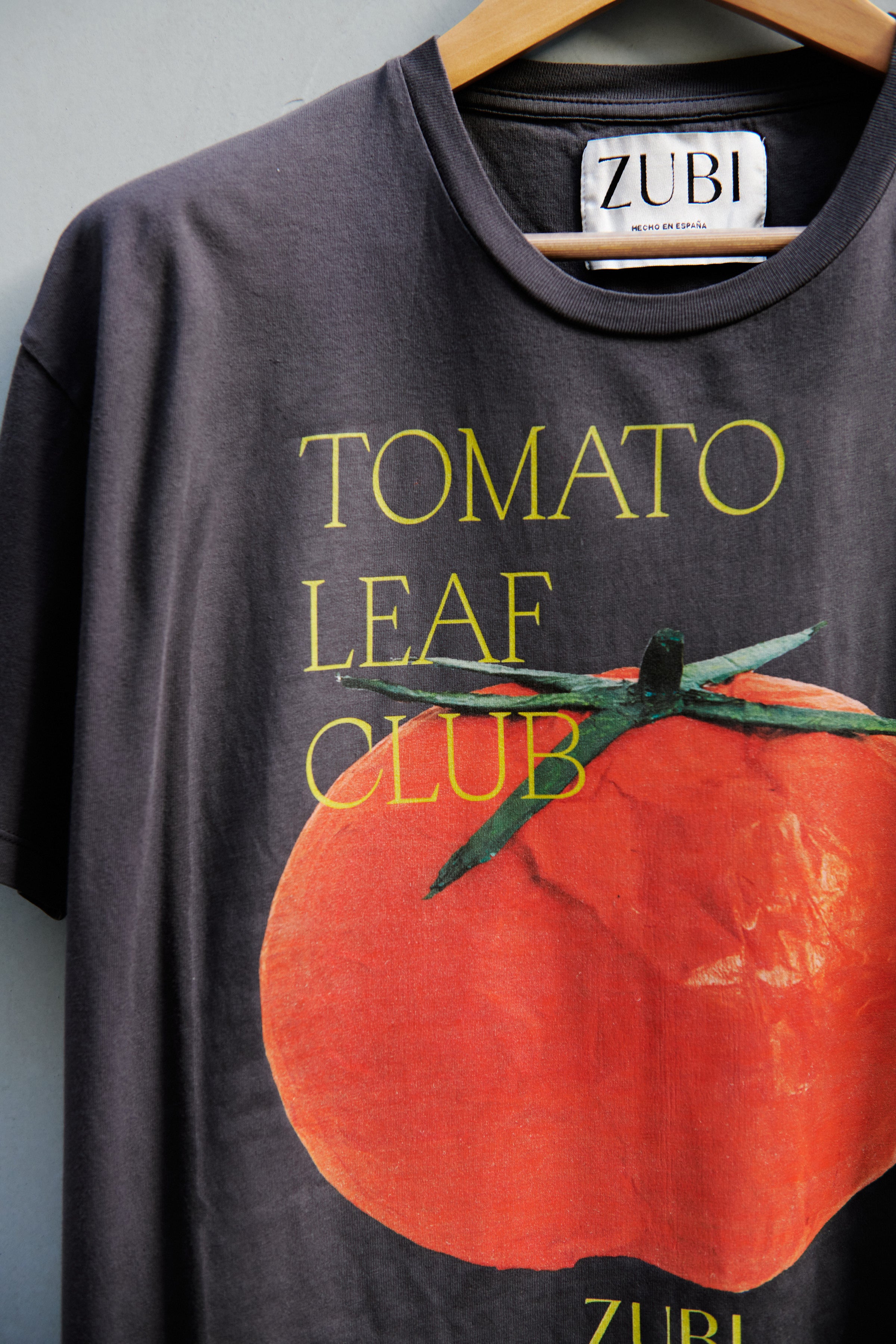 CAMISETA TOMATO LEAF CLUB PLOMO G19