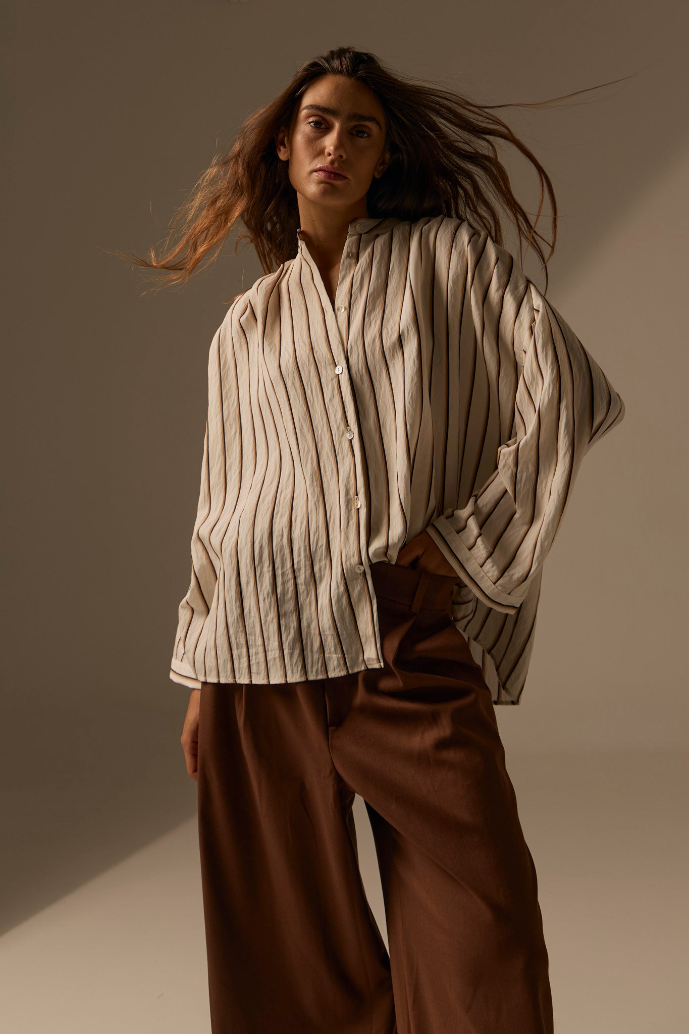 conjunto marrón de ZUBI