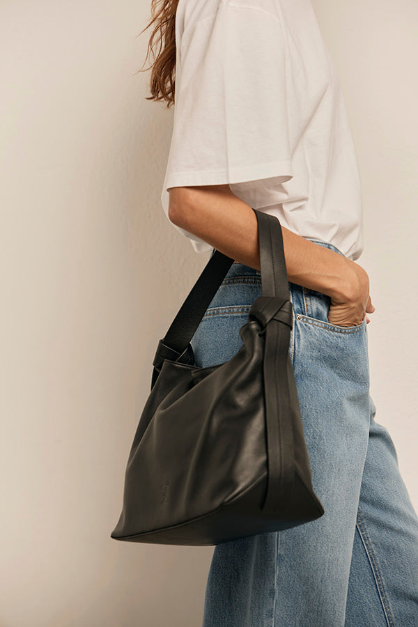 BOLSO NUDO M NEGRO