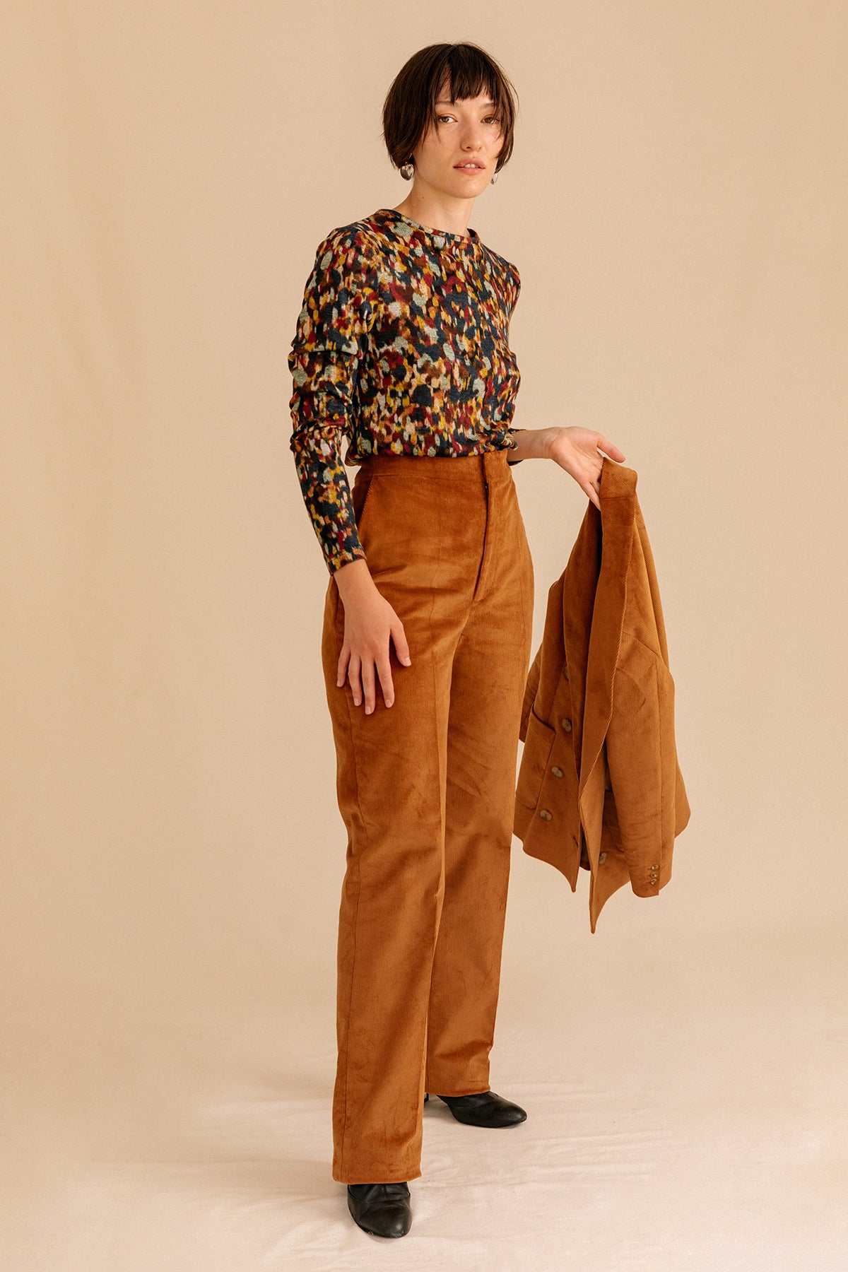 pantalón jimena pana camel